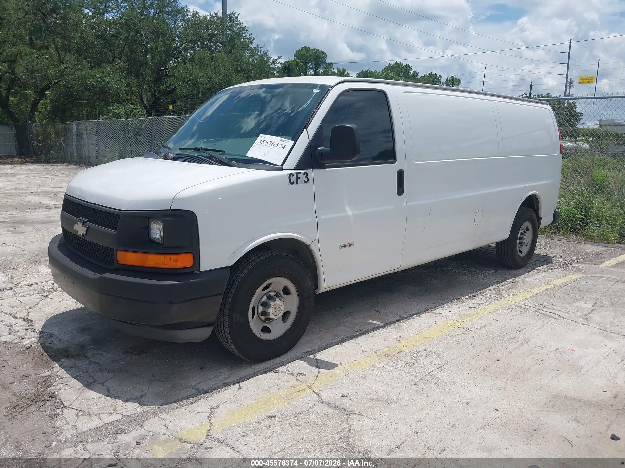2014 Chevrolet Express 3500 Diesel White vin: 1GCZGUCL2E1160155