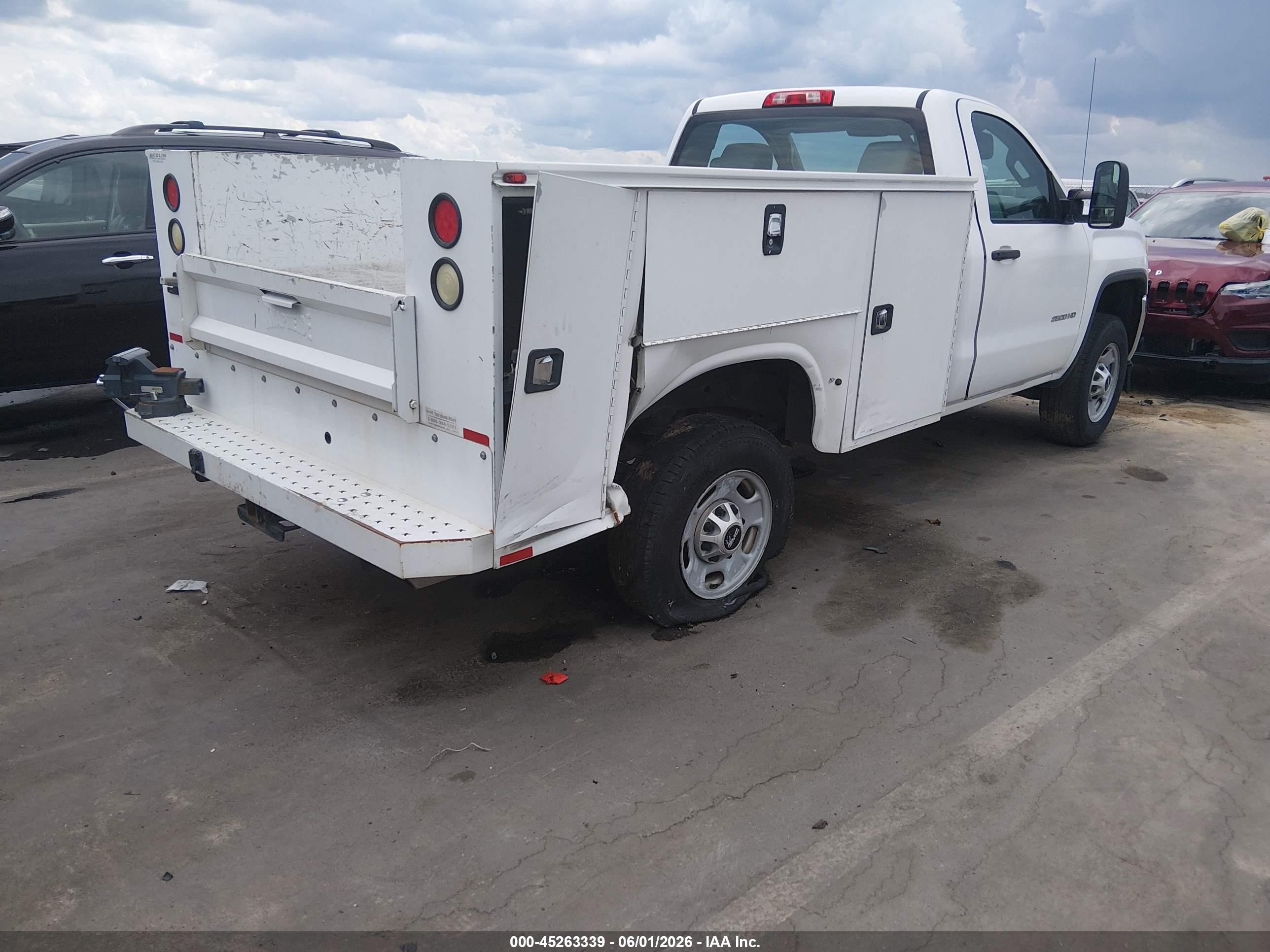 2015 Gmc Sierra 2500hd   White vin: 1GD01XEG4FZ145392