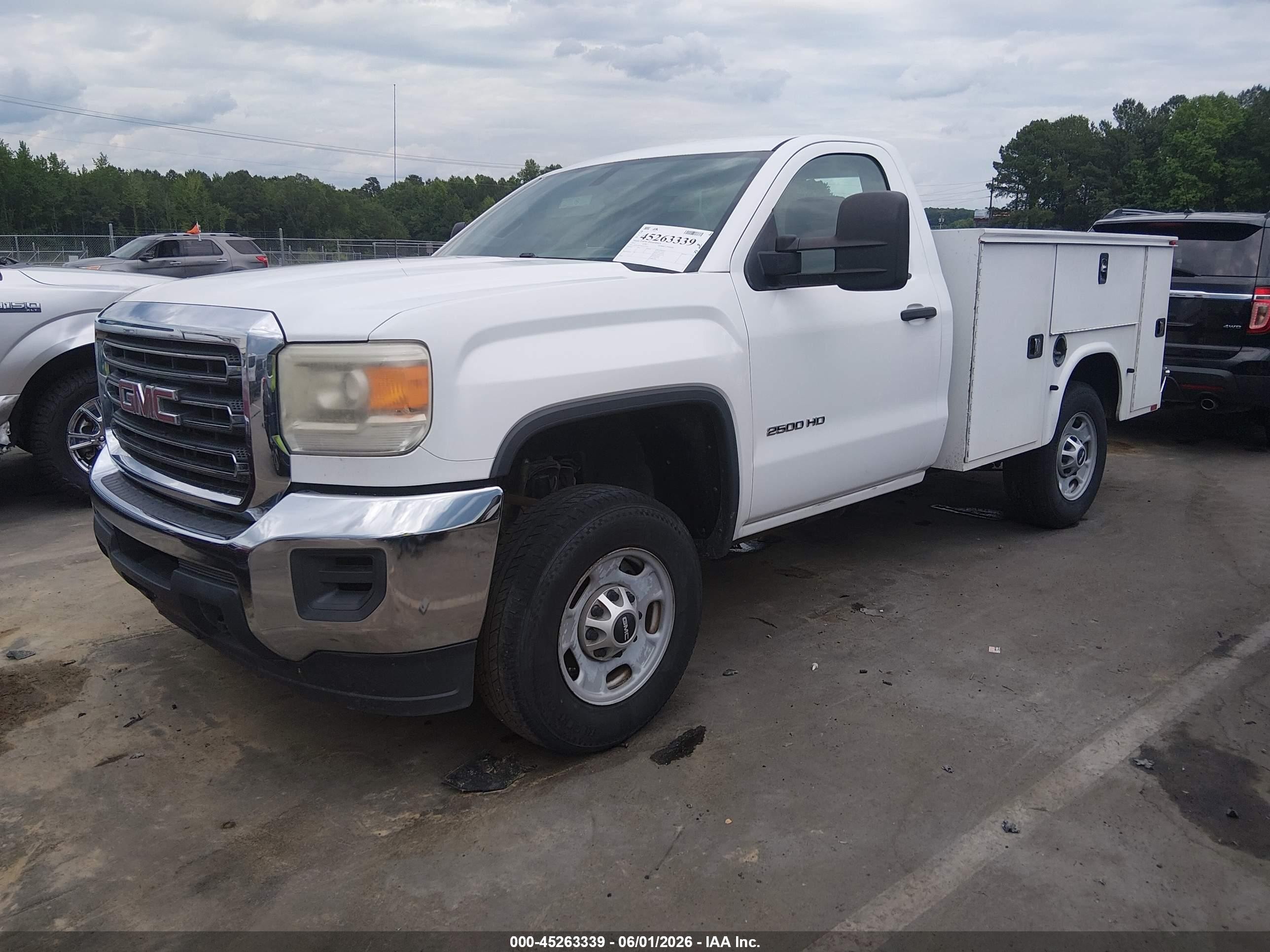 2015 Gmc Sierra 2500hd   White vin: 1GD01XEG4FZ145392