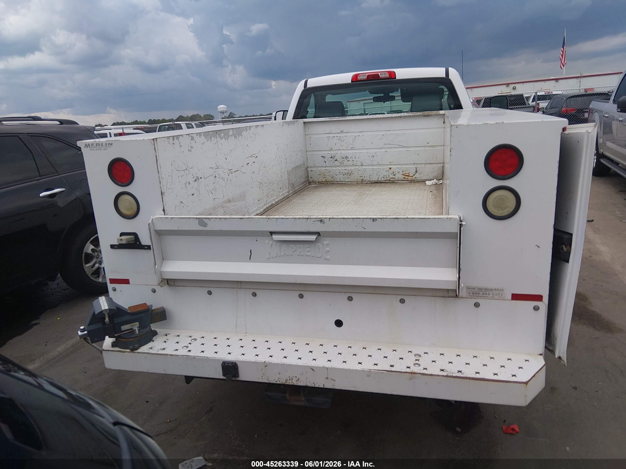 2015 Gmc Sierra 2500hd   White vin: 1GD01XEG4FZ145392
