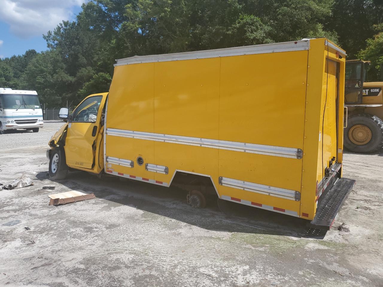 2021 Gmc Savana Cutaway G3500 Yellow vin: 1GD07RFP7M1215925