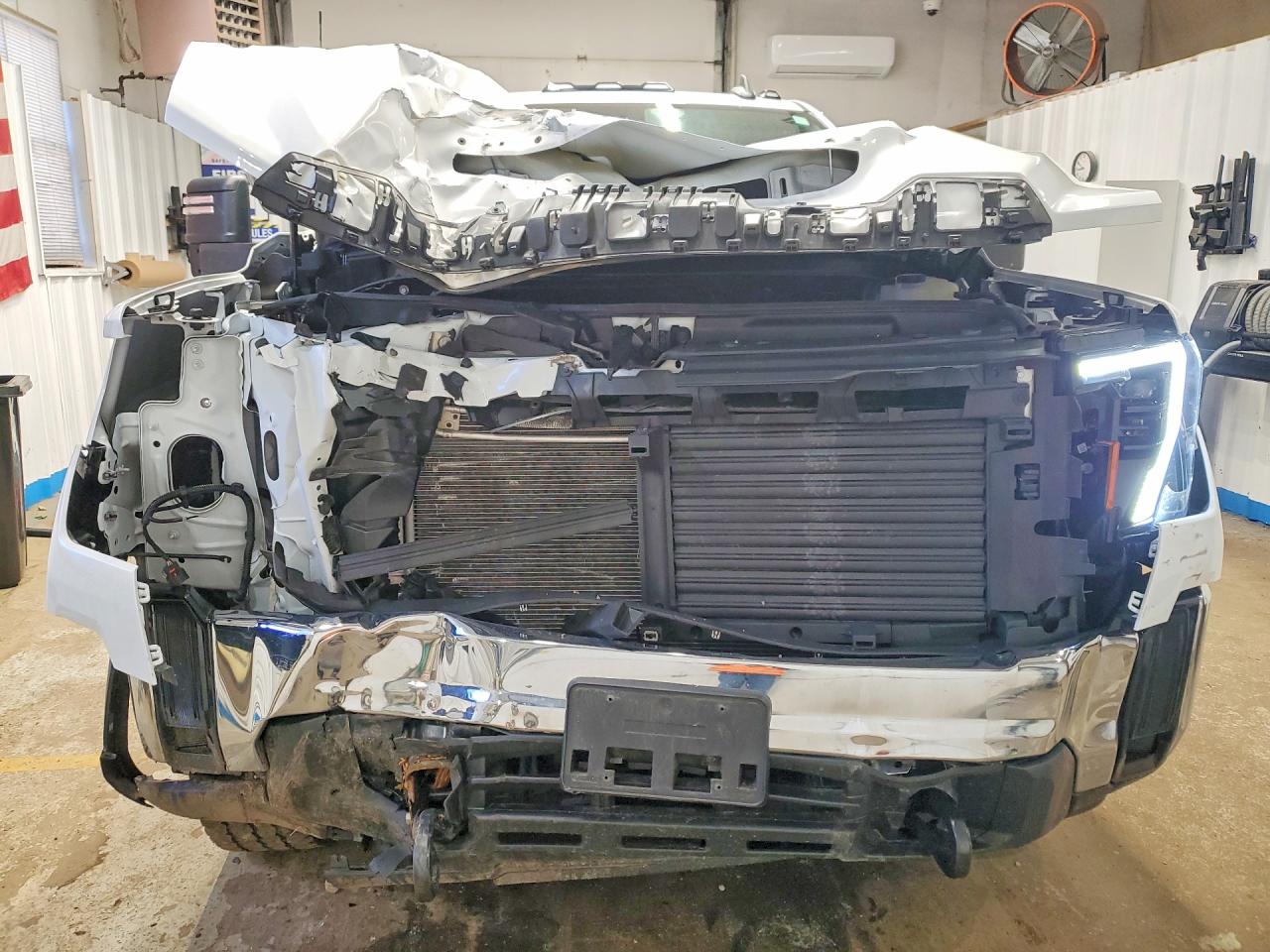 2024 Gmc Sierra K2500 Heavy Duty White vin: 1GD19LE71RF418641