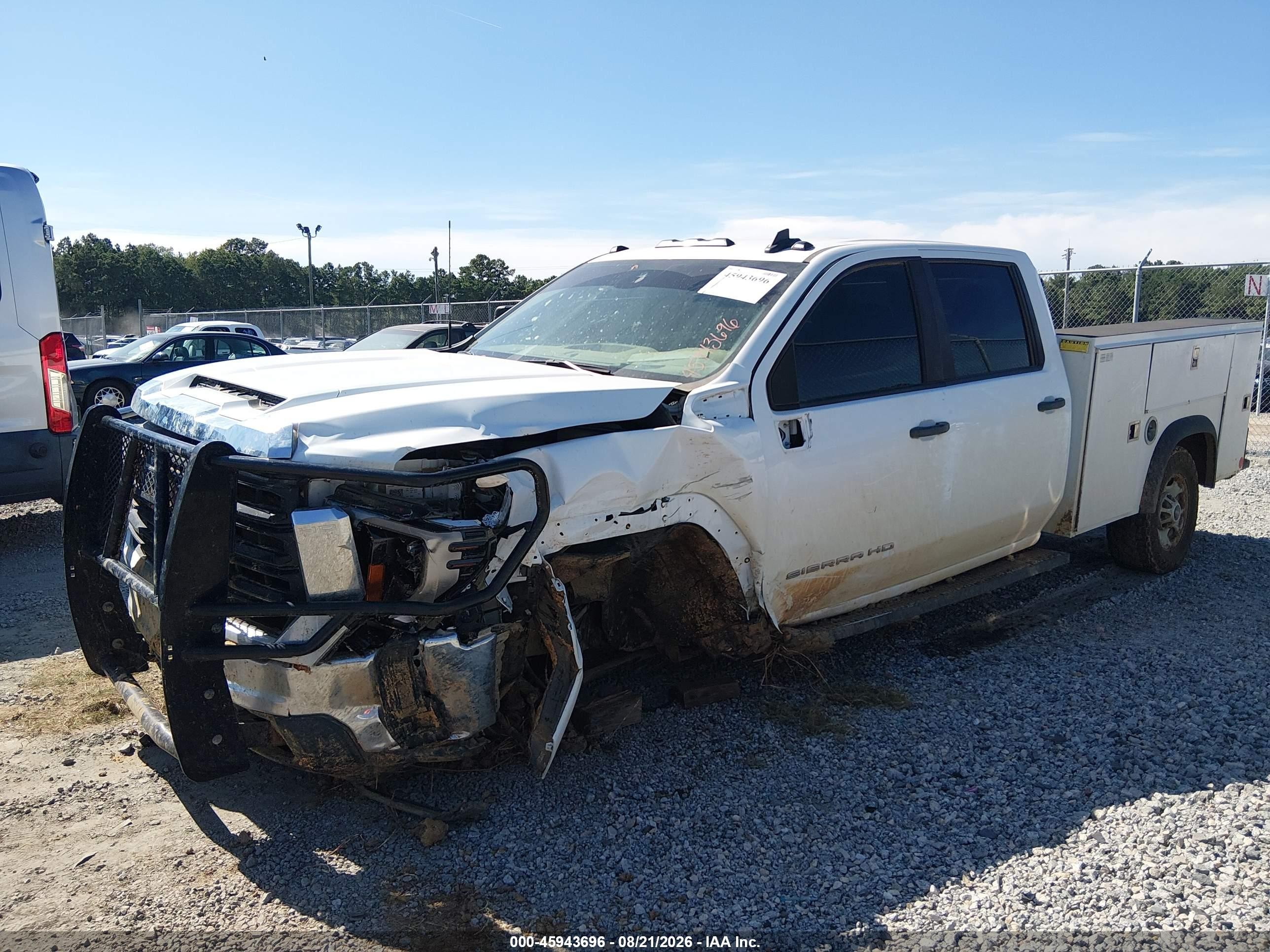 2024 Gmc Sierra 2500hd 4wd  Long Bed Pro White vin: 1GD19LE75RF426838