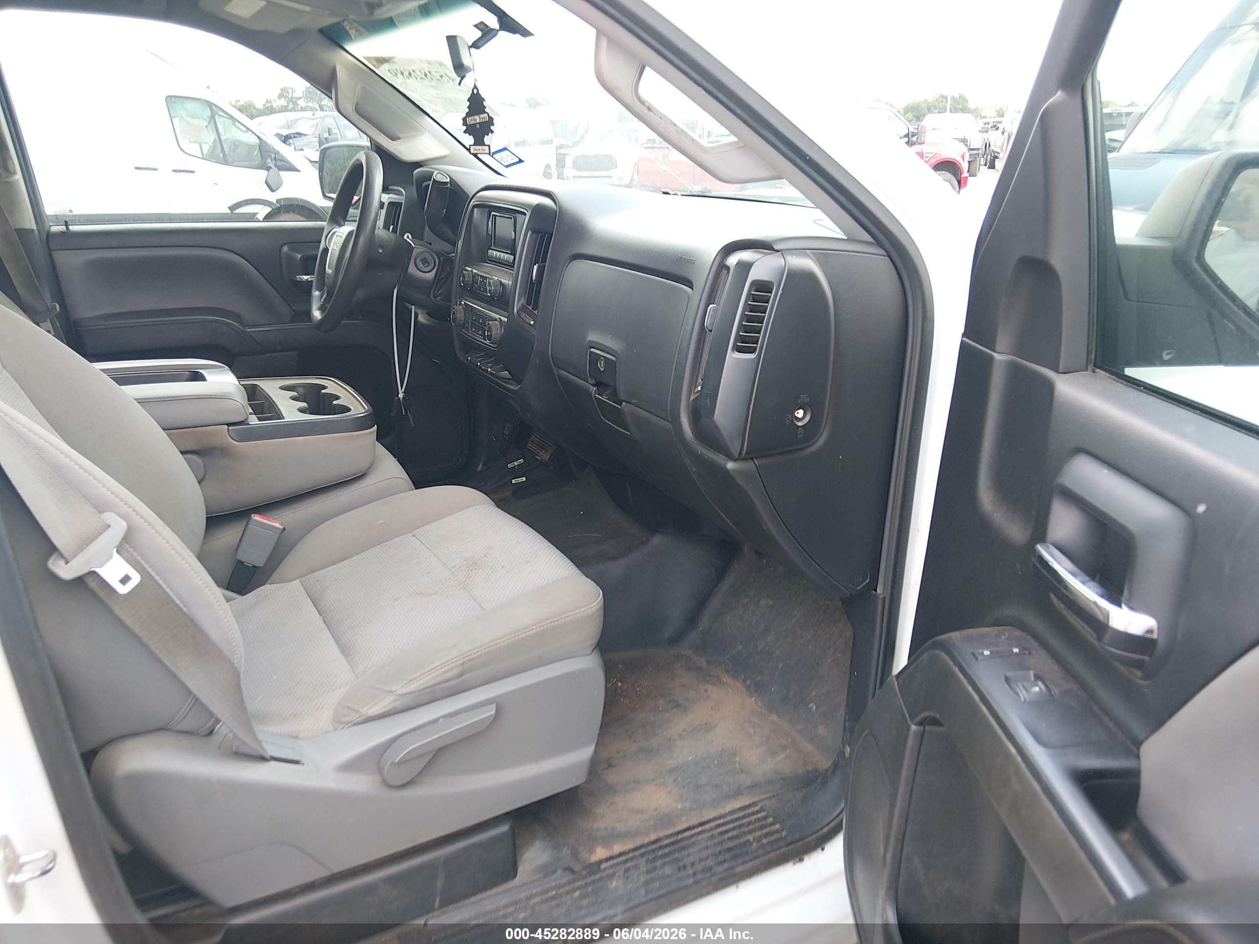 2015 Gmc Sierra 2500hd   White vin: 1GD21XEG6FZ533765