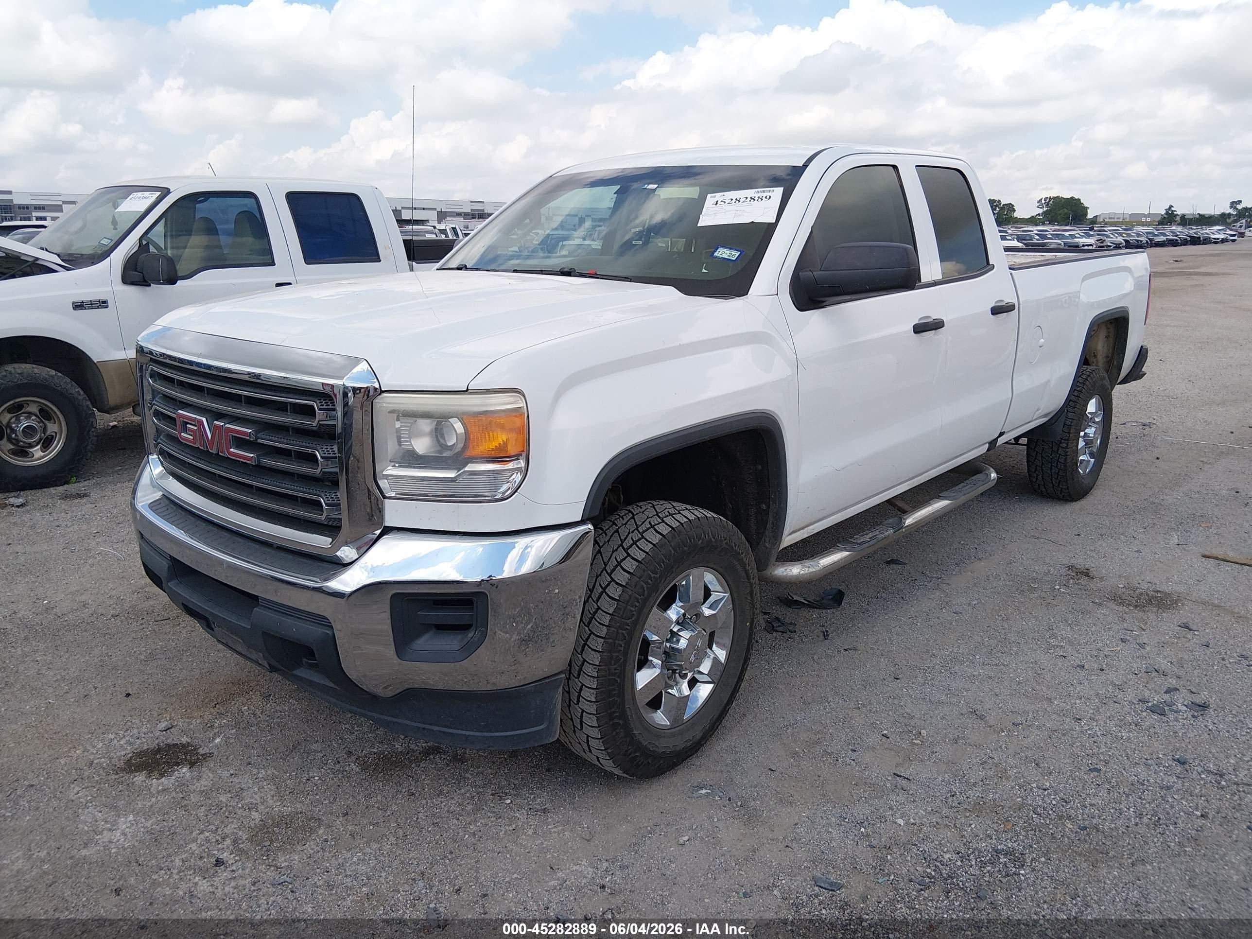2015 Gmc Sierra 2500hd   White vin: 1GD21XEG6FZ533765