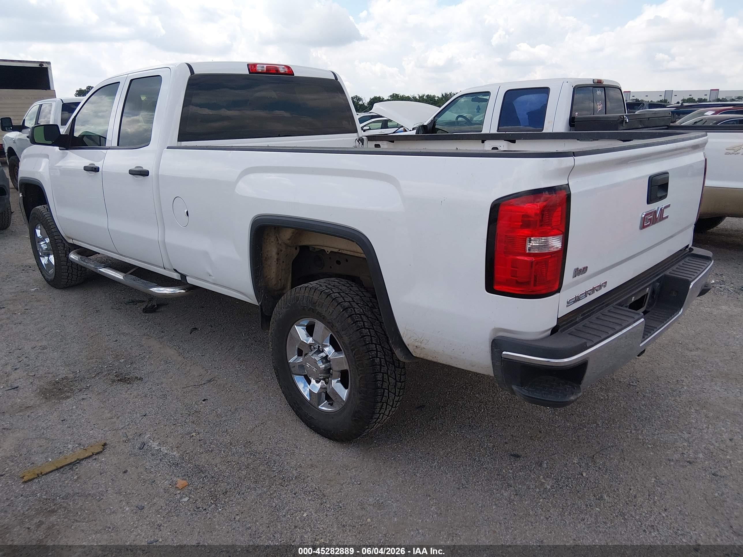 2015 Gmc Sierra 2500hd   White vin: 1GD21XEG6FZ533765