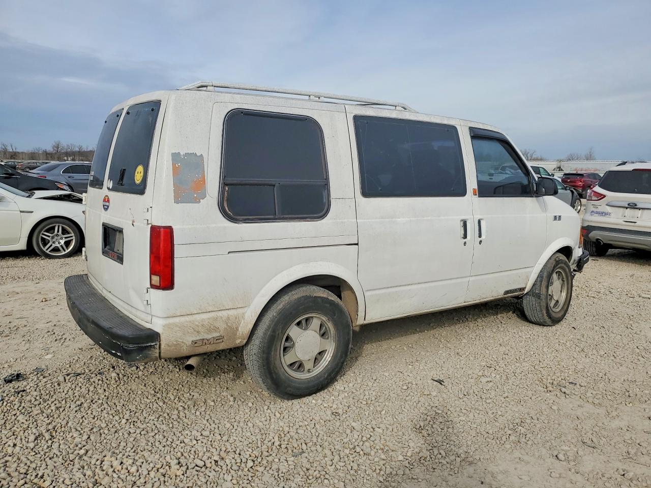 1991 Gmc Safari Xt Белый vin: 1GDDM19Z9MB538120