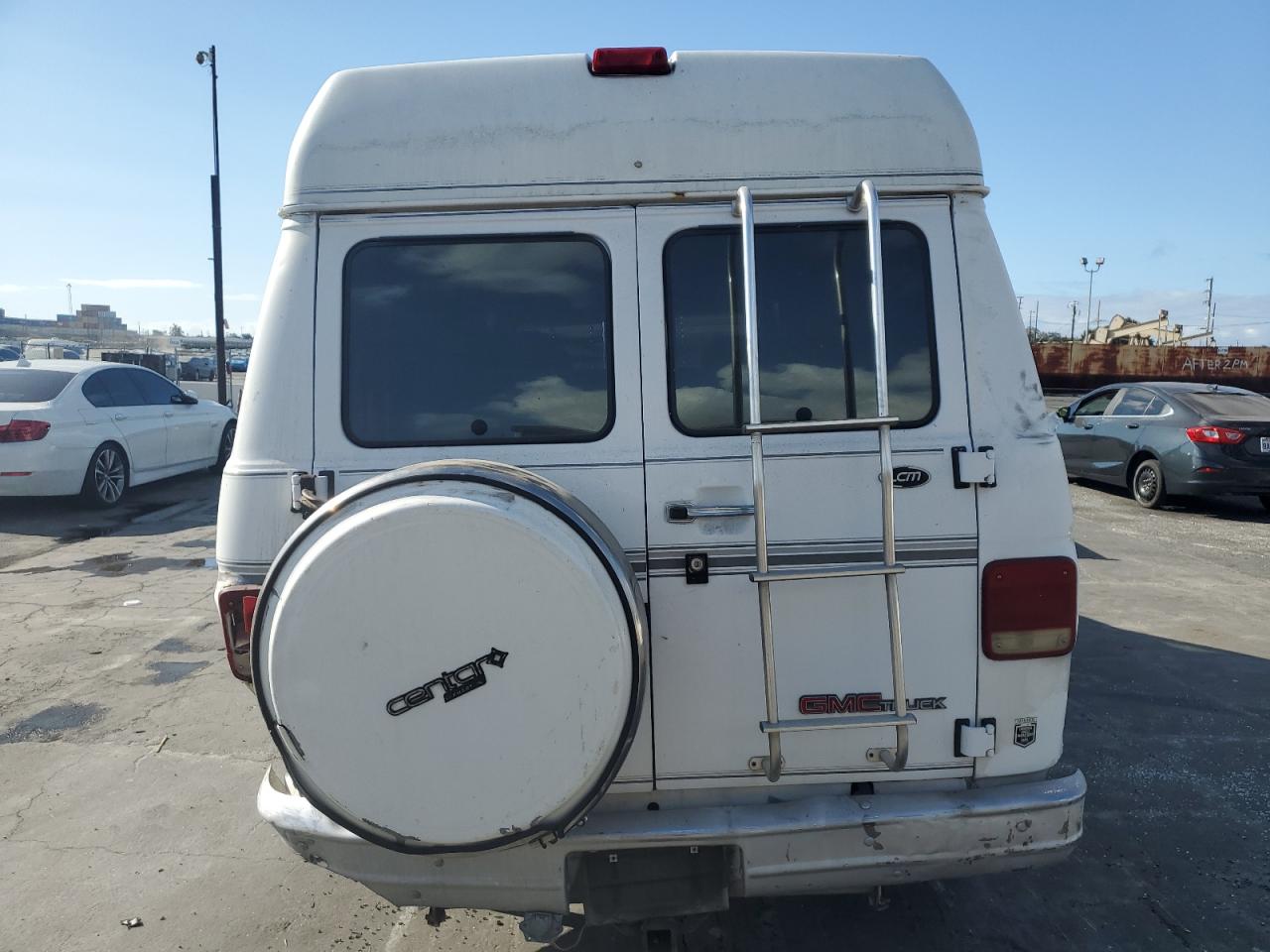1995 Gmc Rally Wagon / Van G2500 White vin: 1GDEG25K3SF545306