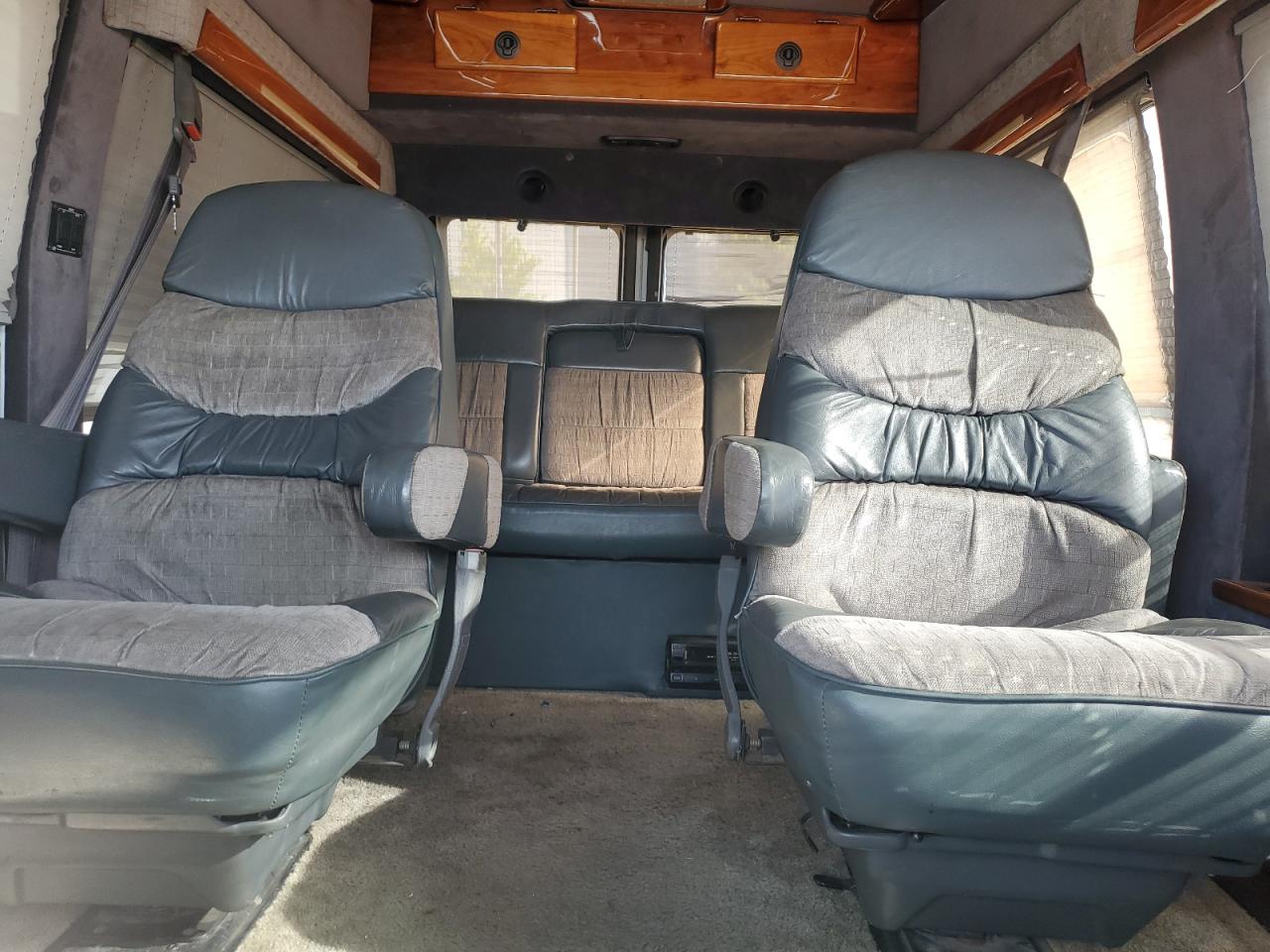 1995 Gmc Rally Wagon / Van G2500 White vin: 1GDEG25K3SF545306