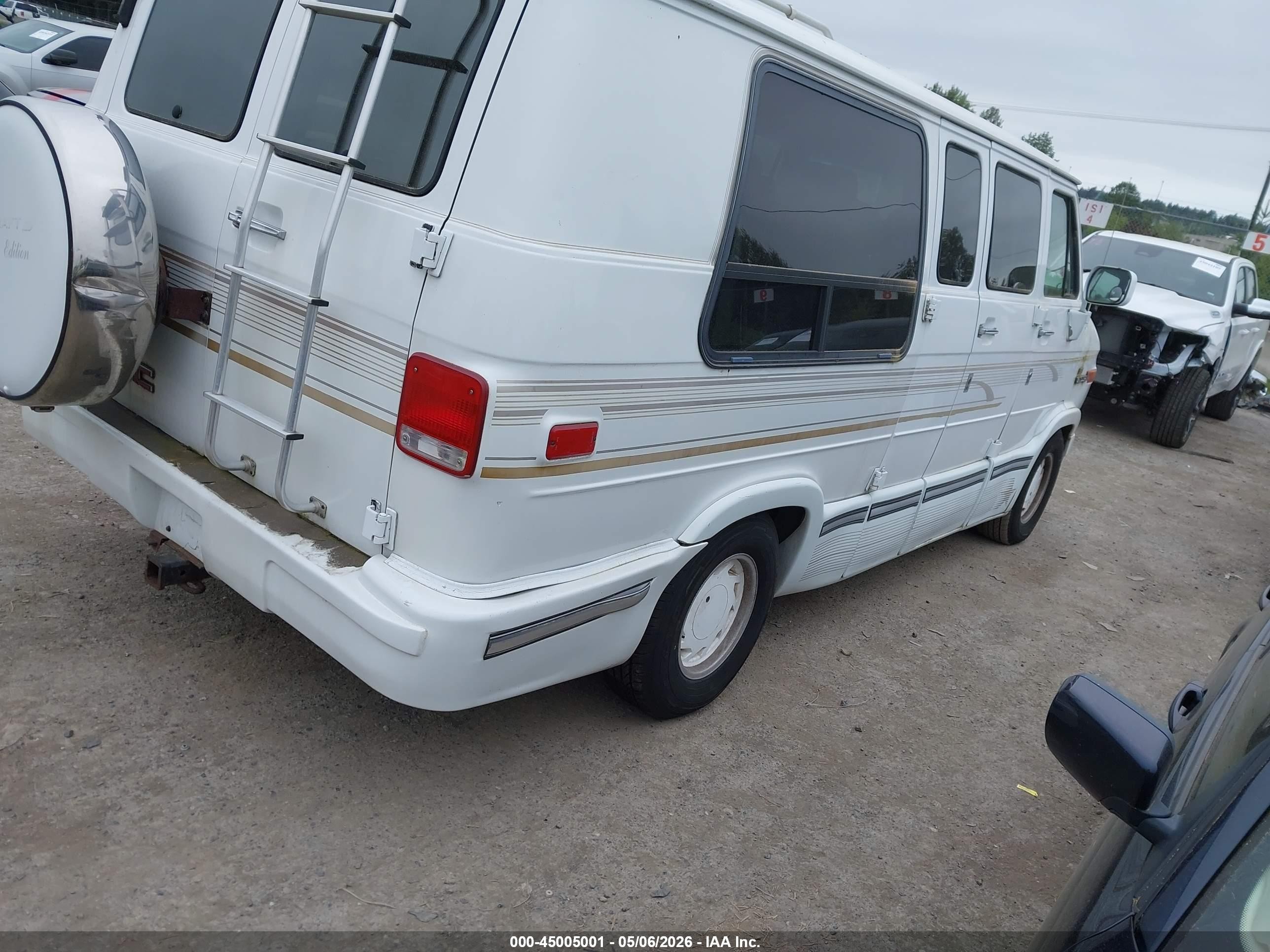 1993 Gmc Rally Wagon / Van G2500 Белый vin: 1GDEG25K4PF501709