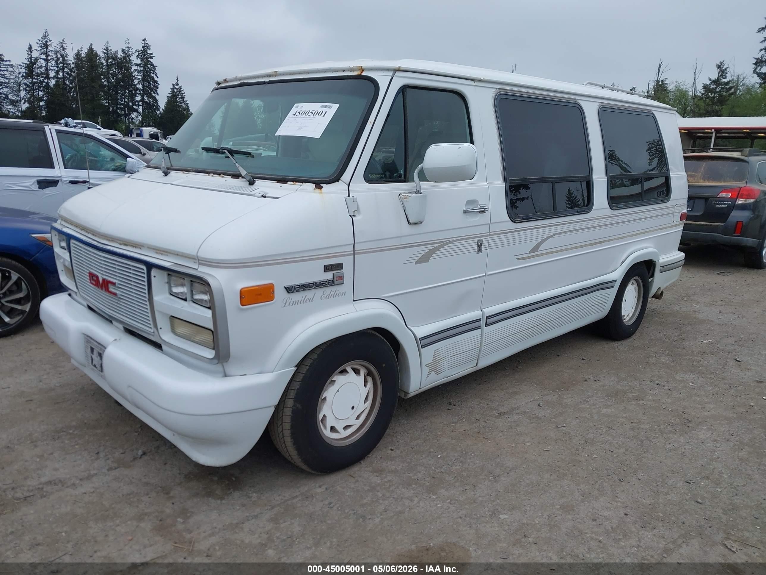 1993 Gmc Rally Wagon / Van G2500 Белый vin: 1GDEG25K4PF501709