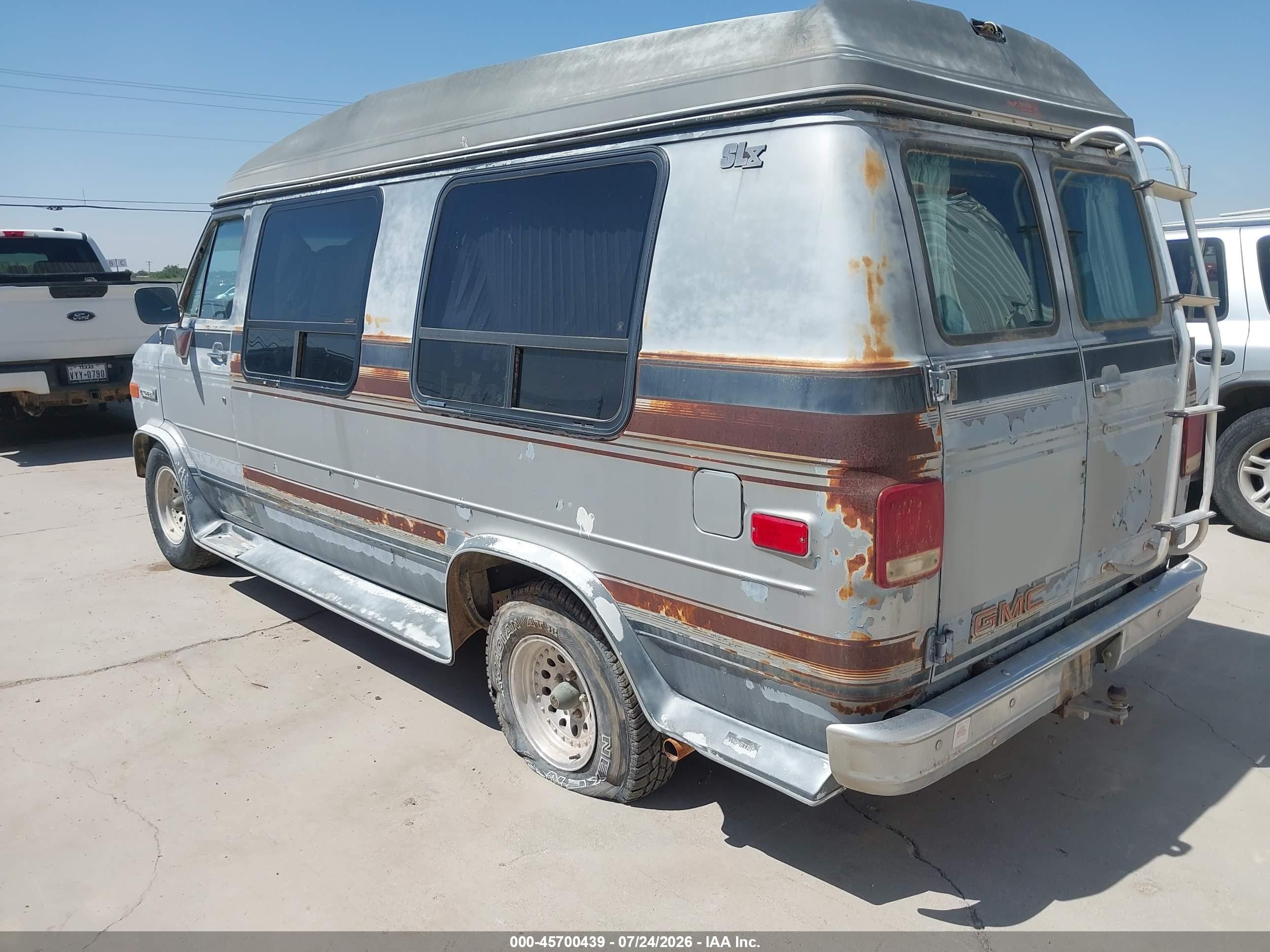 1989 Gmc Rally Wagon / Van G2500 Silver vin: 1GDEG25K8K7514546