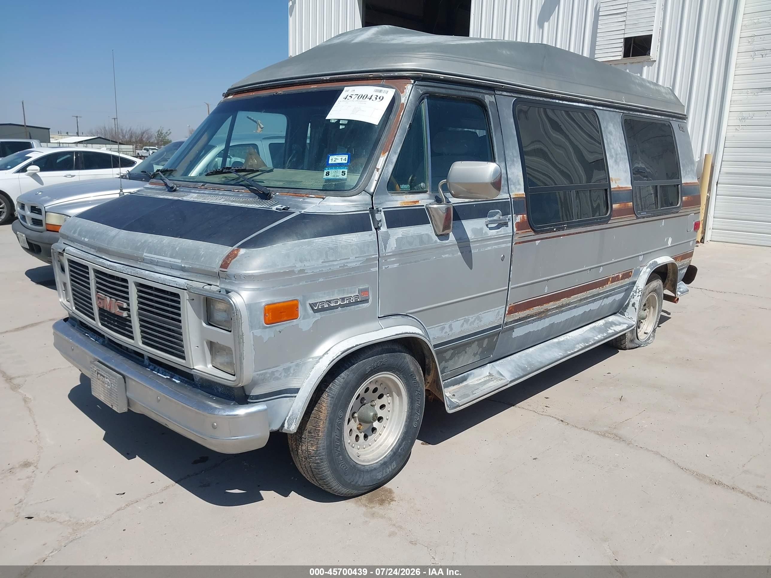 1989 Gmc Rally Wagon / Van G2500 Silver vin: 1GDEG25K8K7514546