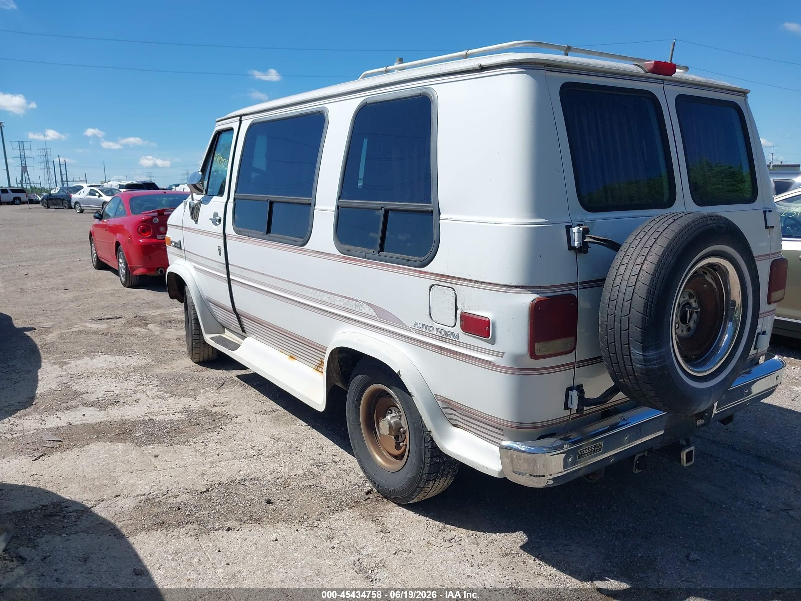 1995 Gmc Rally Wagon / Van G2500 White vin: 1GDEG25Z7SF554278