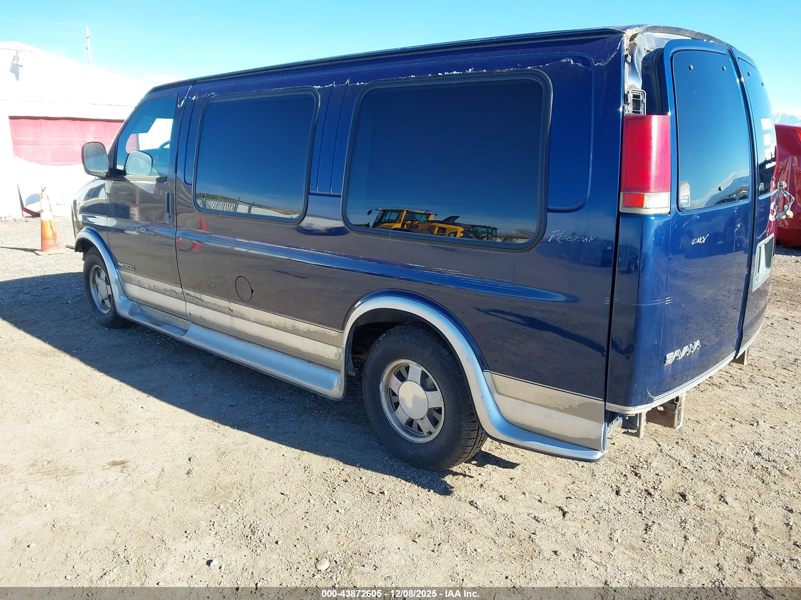 2002 Gmc Savana Standard Blue vin: 1GDFG15M721148789
