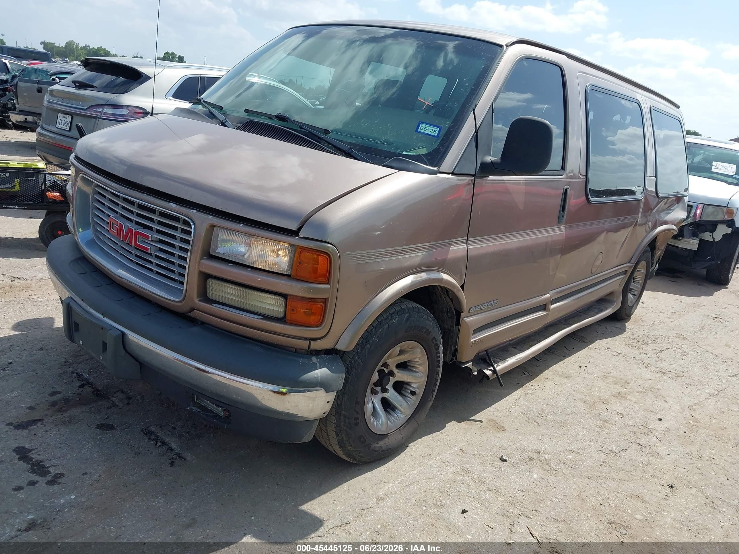 2002 Gmc Savana Passenger Standard Gold vin: 1GDFG15M921208703
