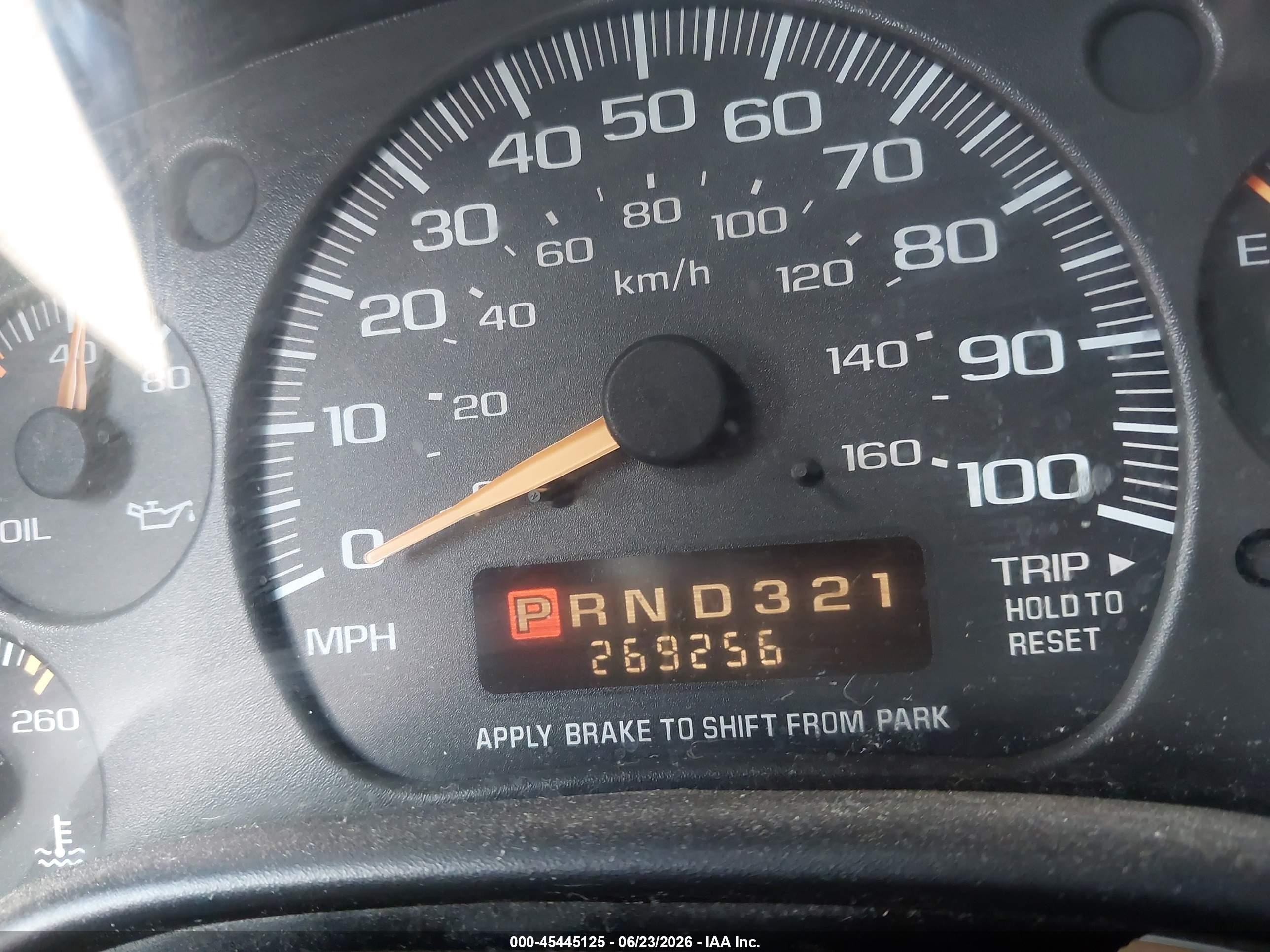 2002 Gmc Savana Passenger Standard Gold vin: 1GDFG15M921208703