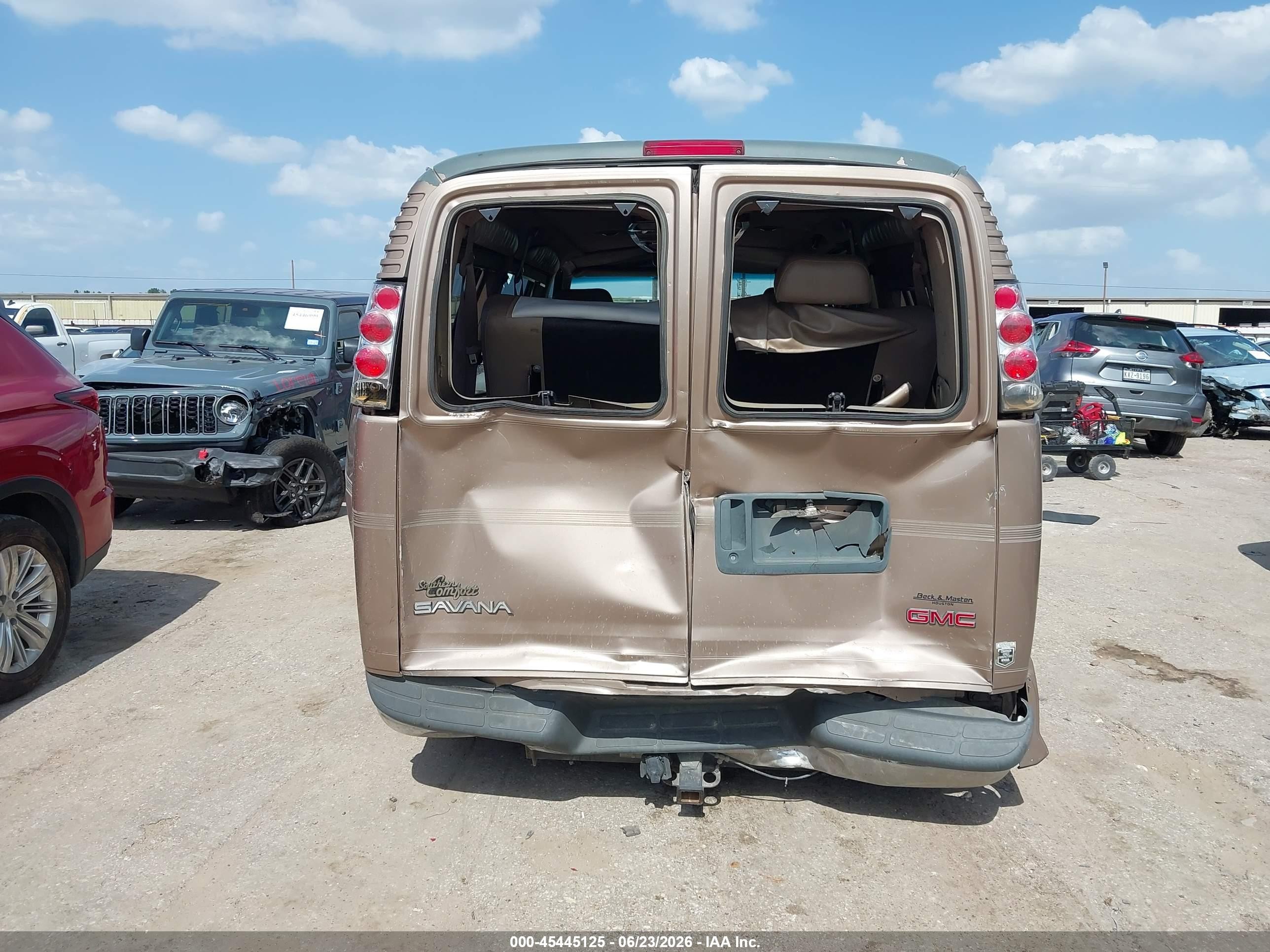 2002 Gmc Savana Passenger Standard Gold vin: 1GDFG15M921208703