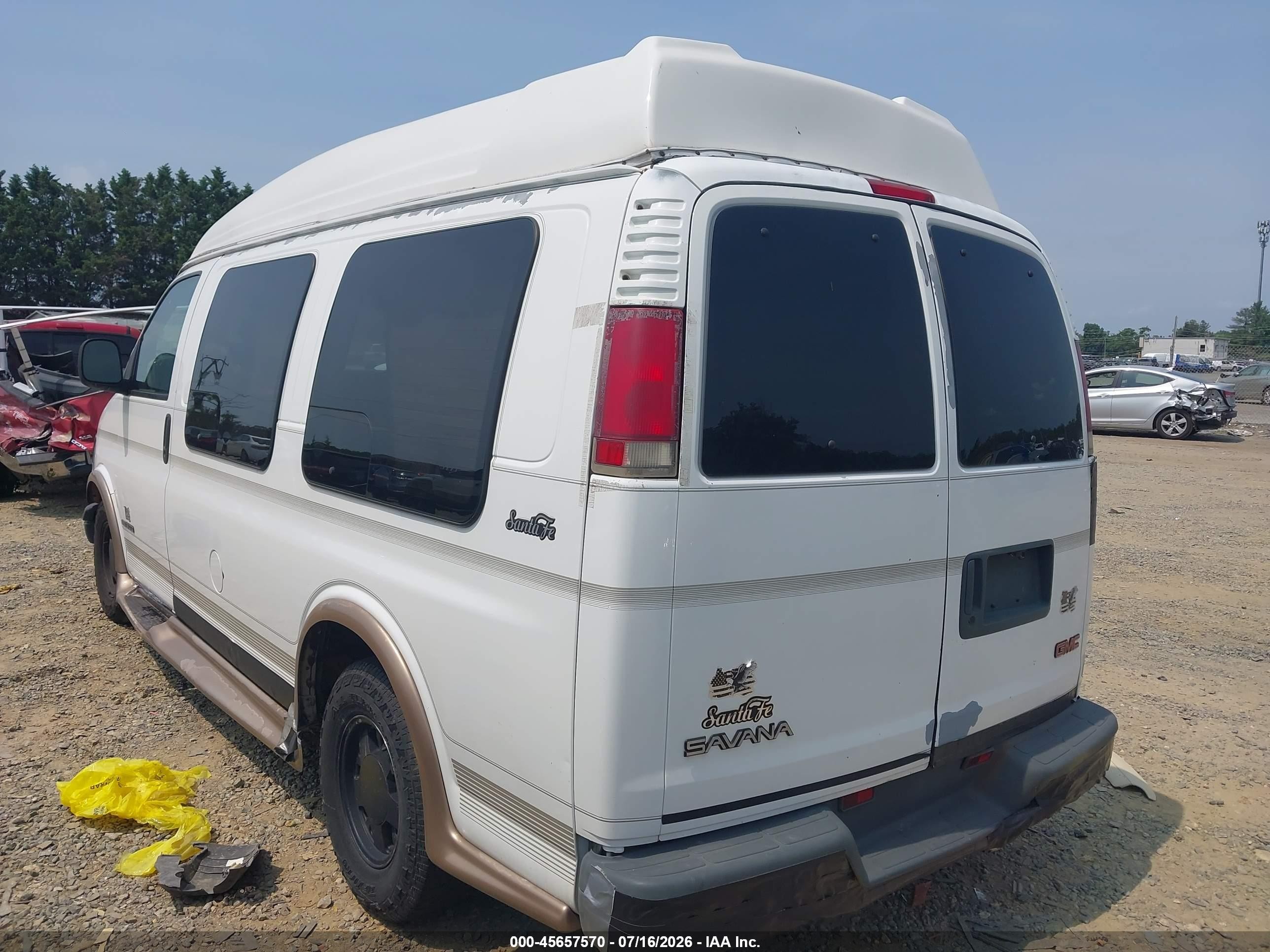 2001 Gmc Savana Upfitter White vin: 1GDFG15R011109620