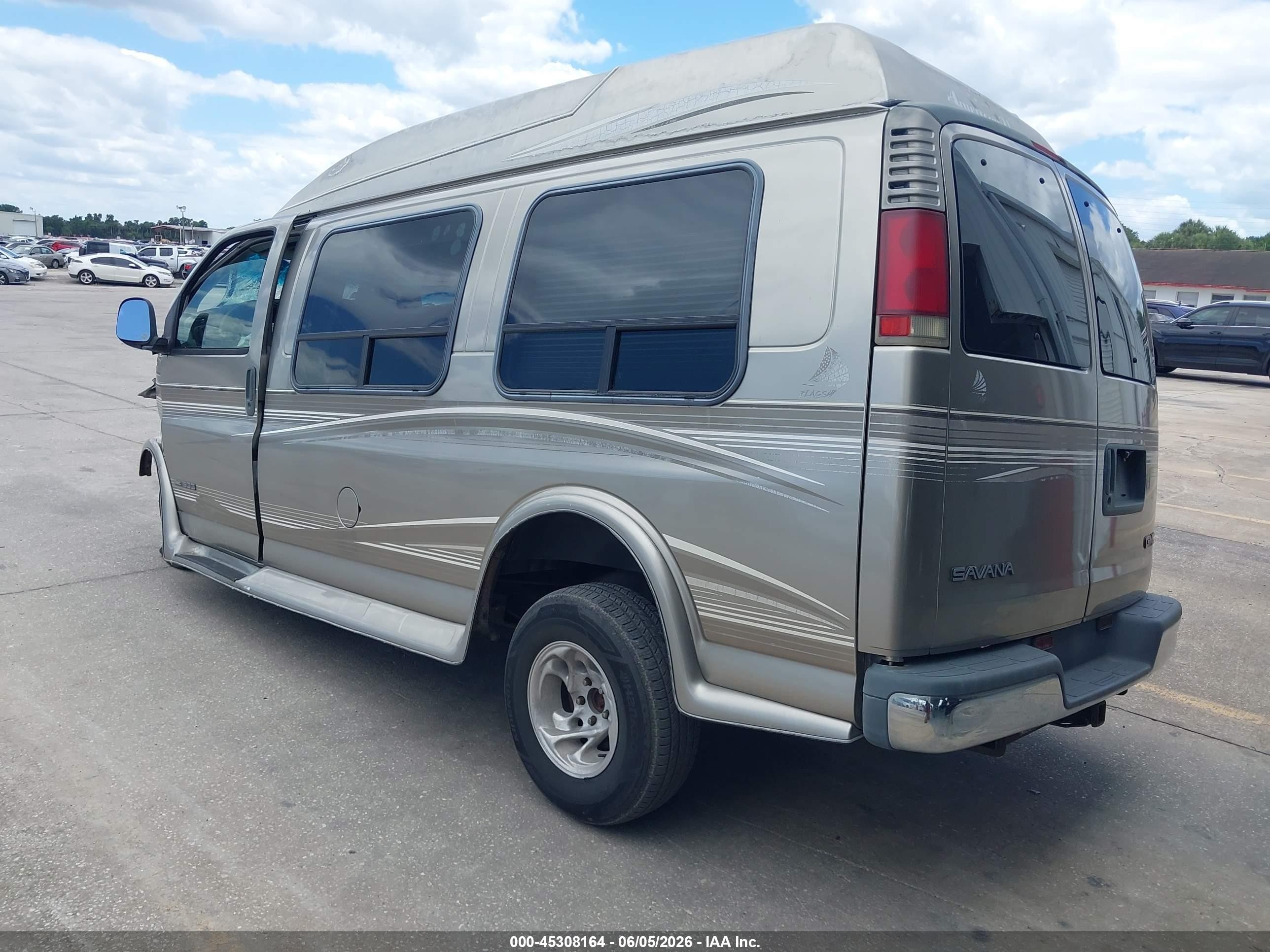 2001 Gmc Savana Upfitter Бежевый vin: 1GDFG15R011118009