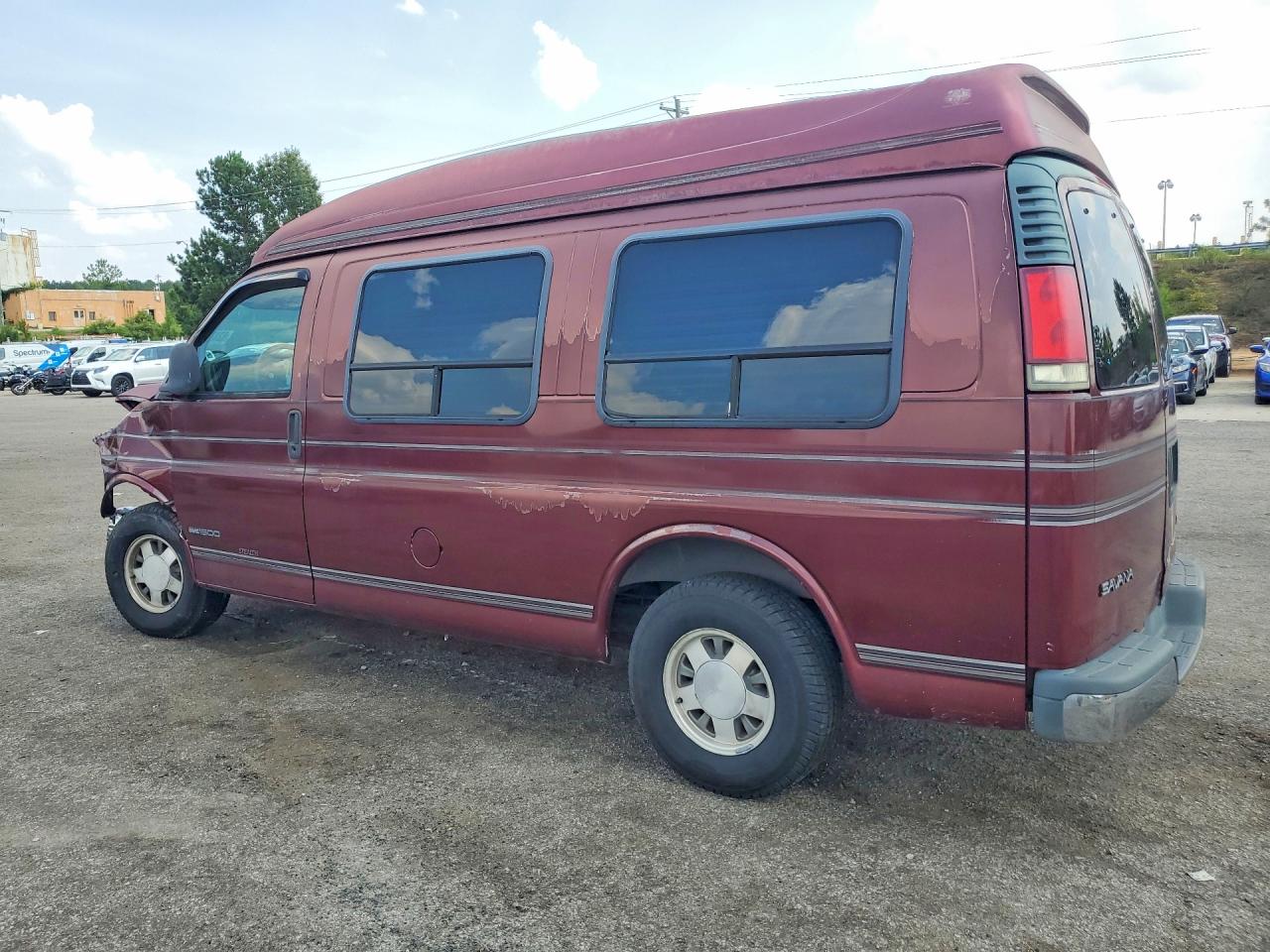 1999 Gmc Savana Rv G1500 Burgundy vin: 1GDFG15R1X1070545