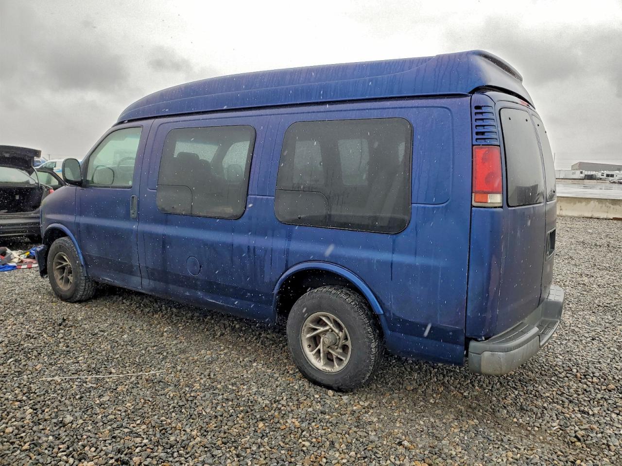 2000 Gmc Savana Rv G1500 Blue vin: 1GDFG15R1Y1260024