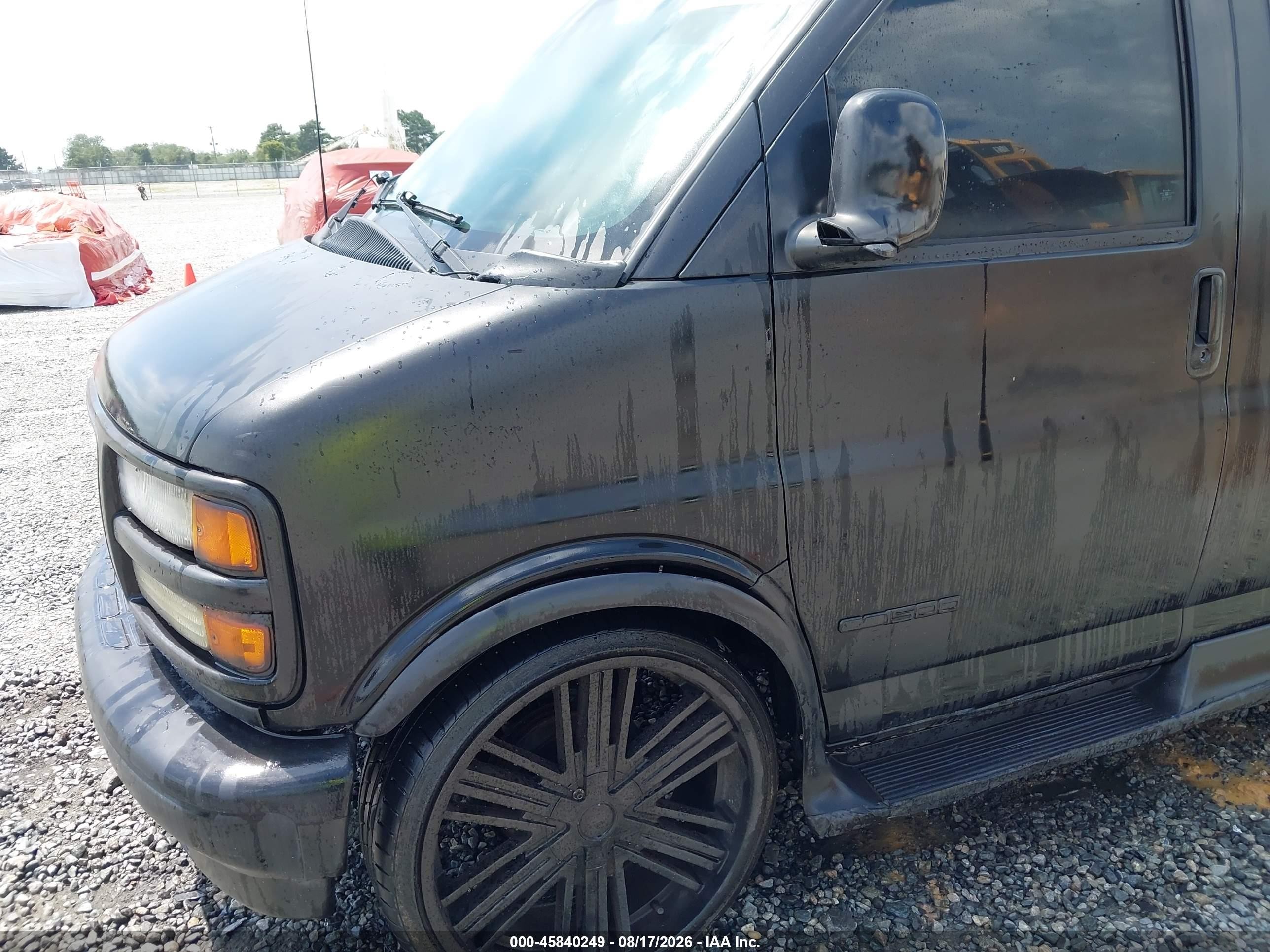 1999 Gmc Savana Rv G1500   Black vin: 1GDFG15R3X1161316
