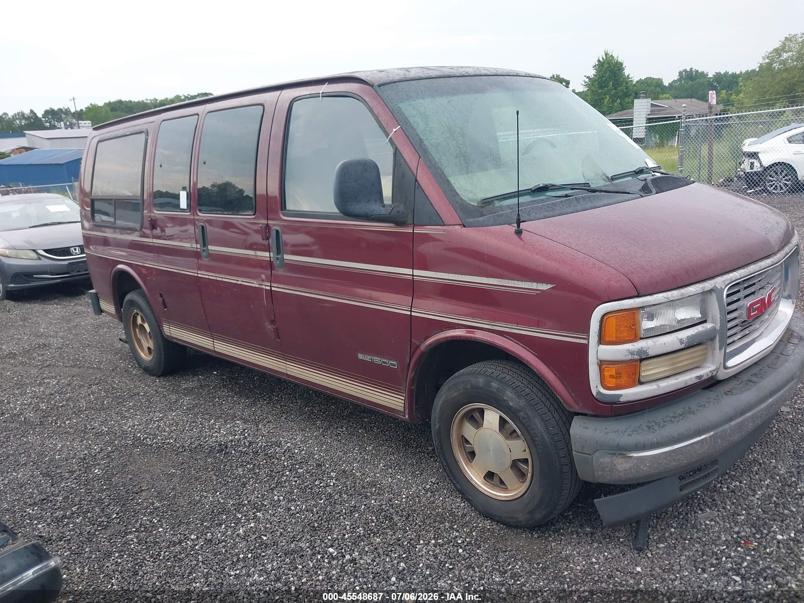 2000 Gmc Savana Rv Burgundy vin: 1GDFG15R5Y1125306