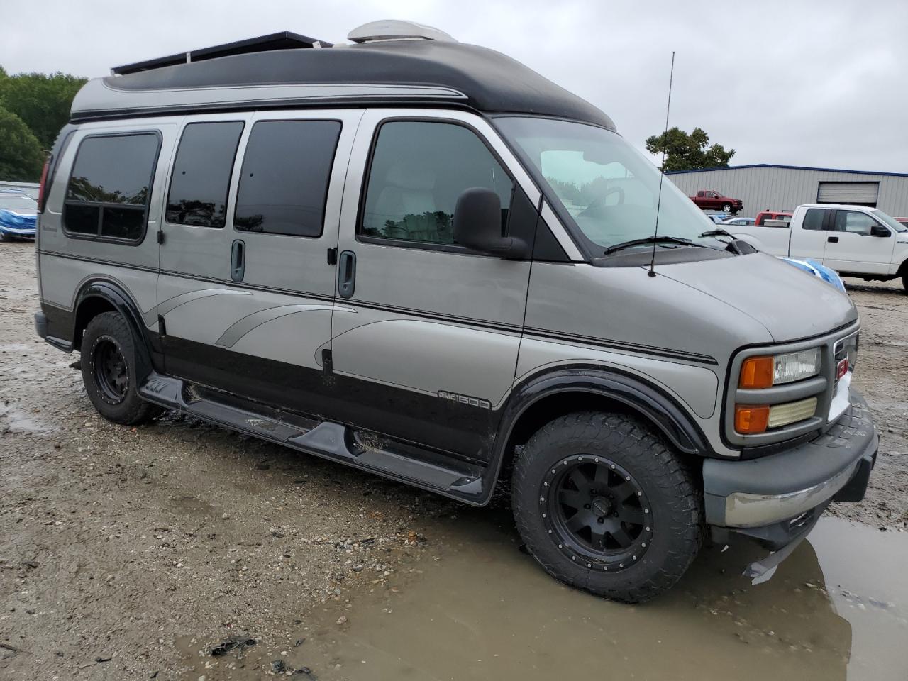 2002 Gmc Savana Rv G1500 Silver vin: 1GDFG15R721209280