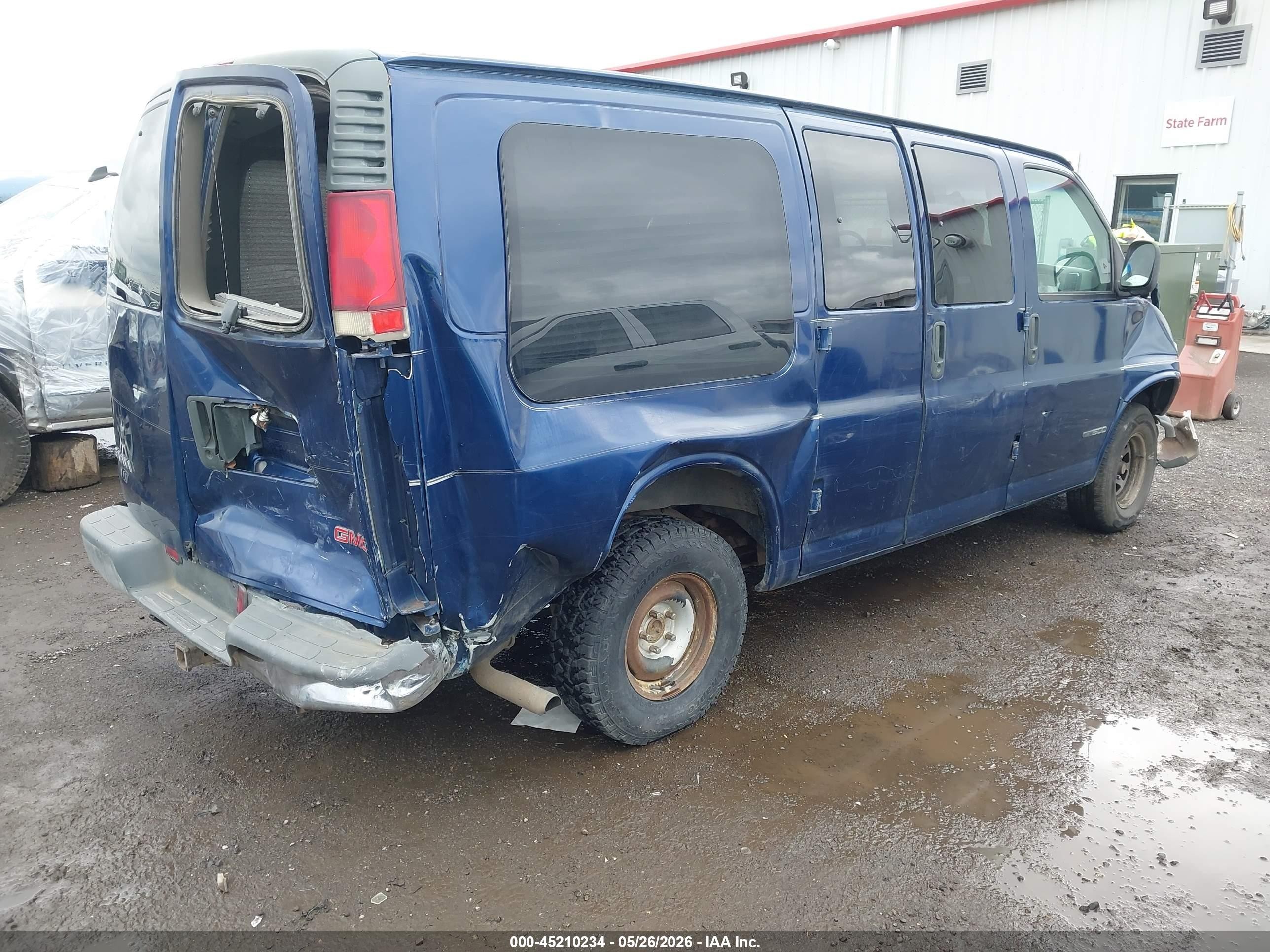 2000 Gmc Savana Rv Blue vin: 1GDFG15R7Y1179772