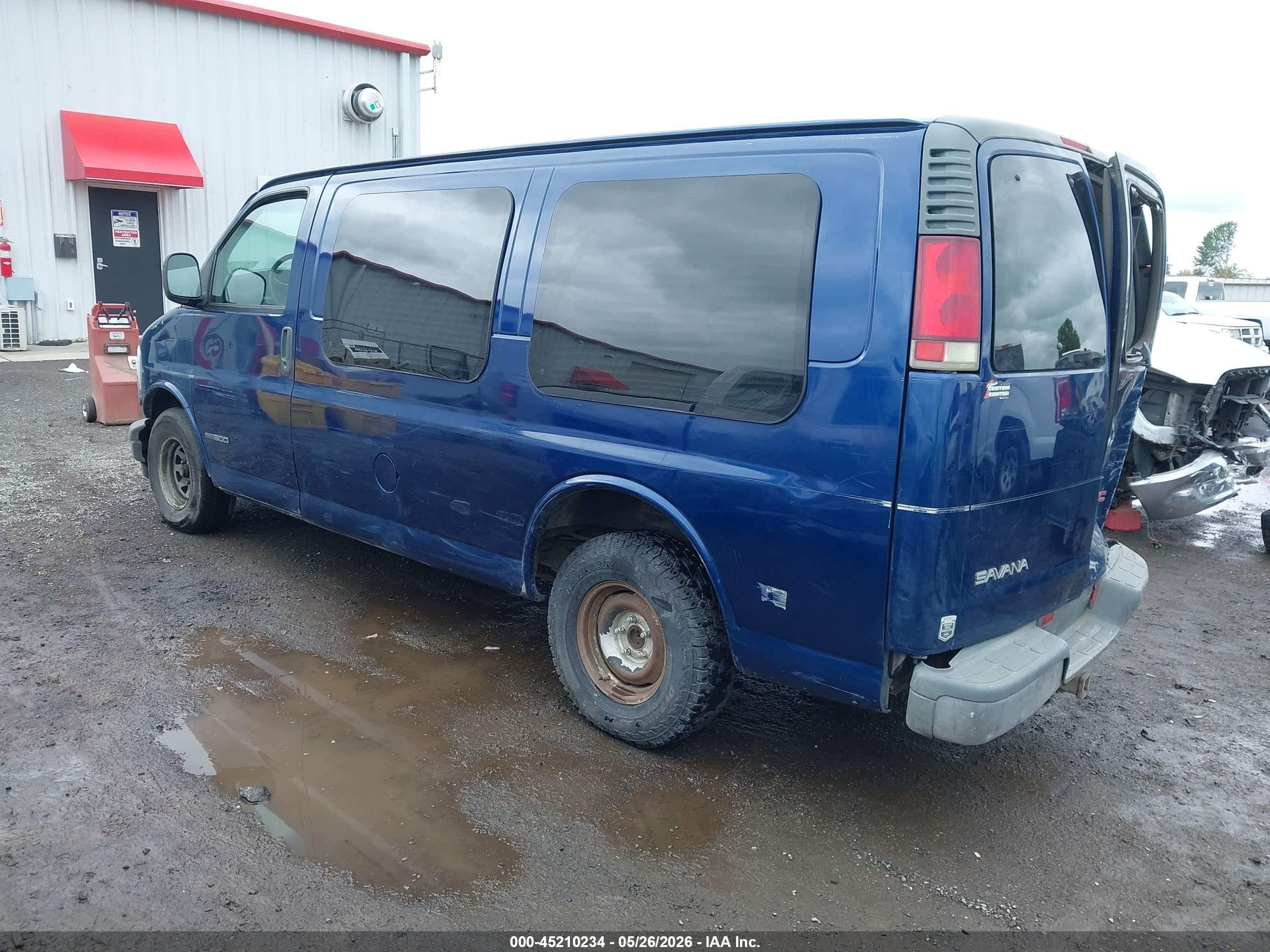 2000 Gmc Savana Rv Blue vin: 1GDFG15R7Y1179772