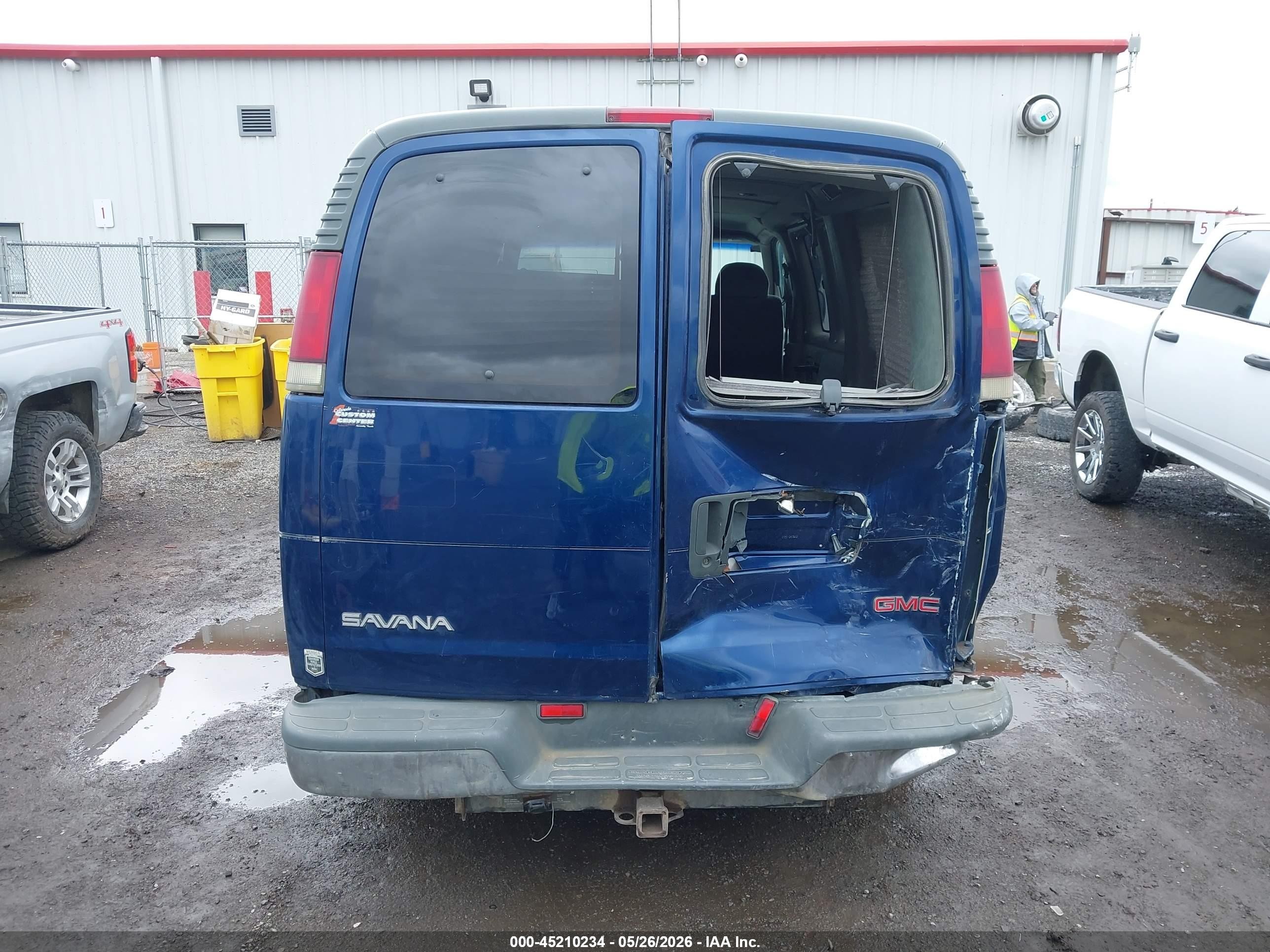 2000 Gmc Savana Rv Blue vin: 1GDFG15R7Y1179772