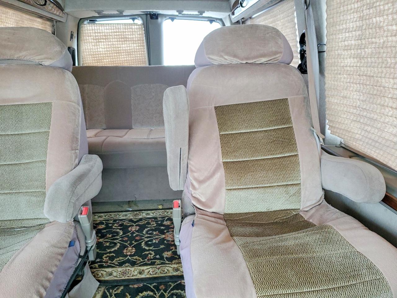 2002 Gmc Savana Rv G1500 Burgundy vin: 1GDFG15R921149437