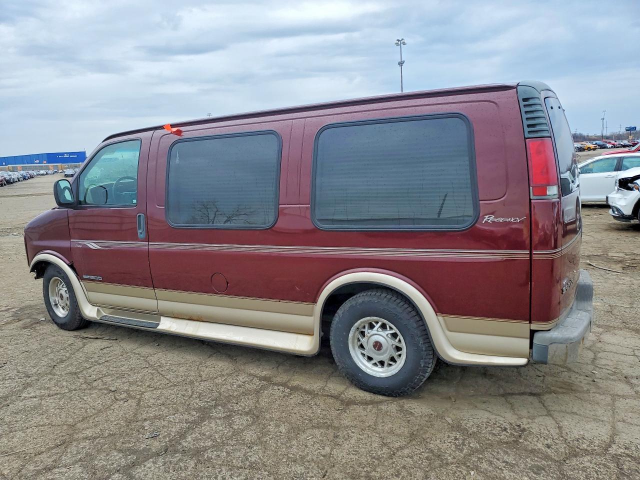 2002 Gmc Savana Rv G1500 Red vin: 1GDFG15R921149437