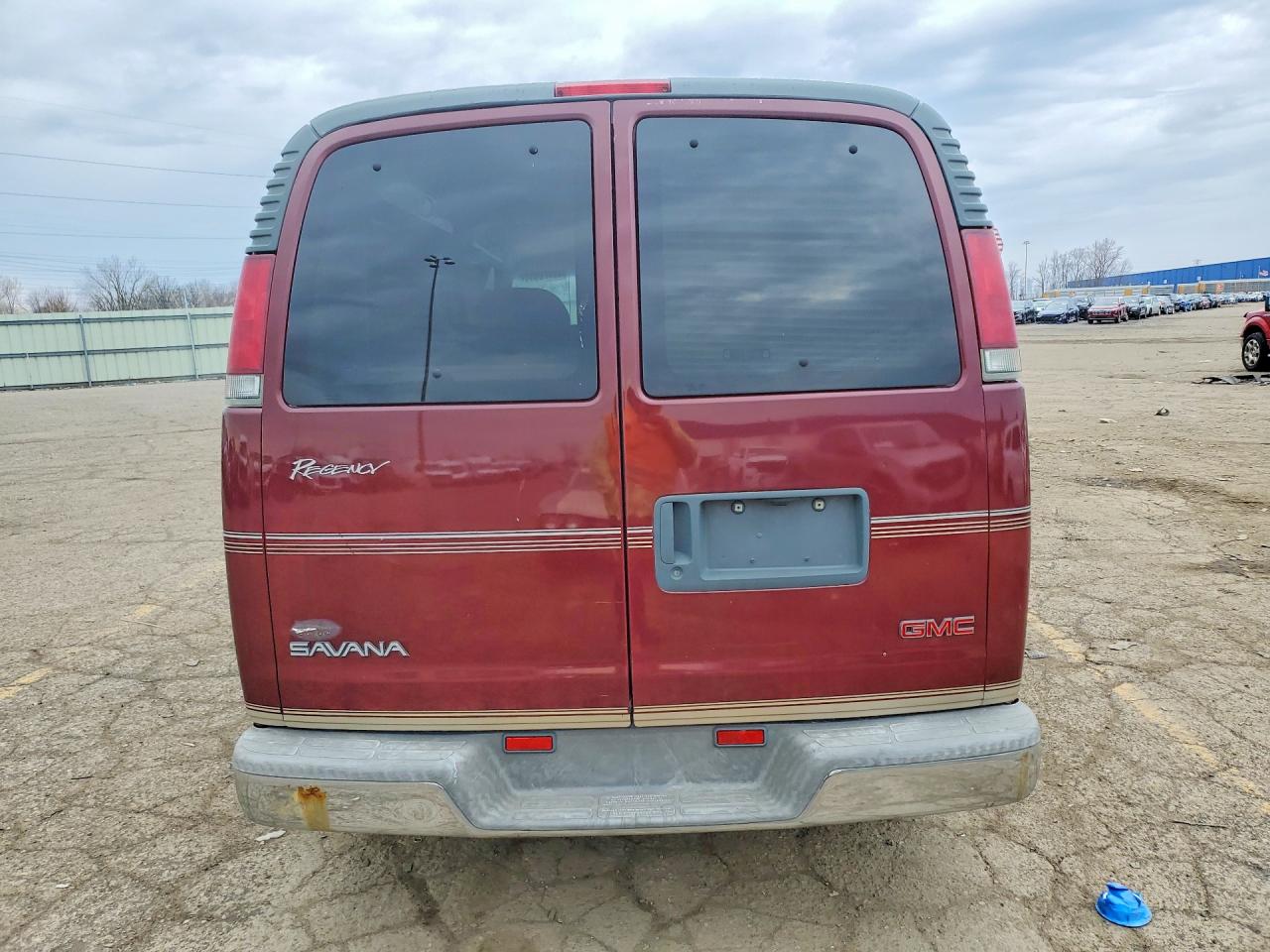 2002 Gmc Savana Rv G1500 Red vin: 1GDFG15R921149437