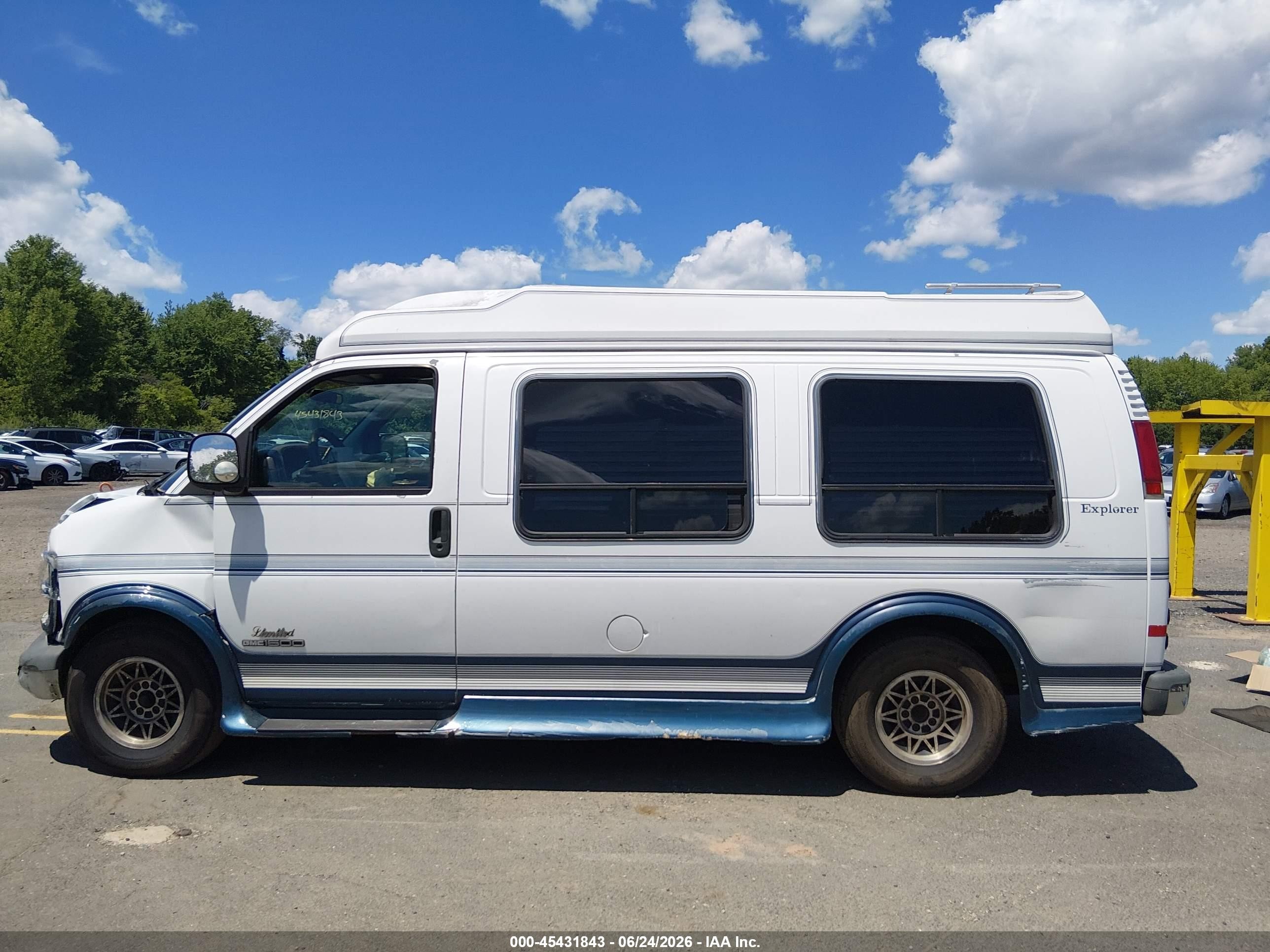 1997 Gmc Savana Yf7 White vin: 1GDFG15R9V1071231