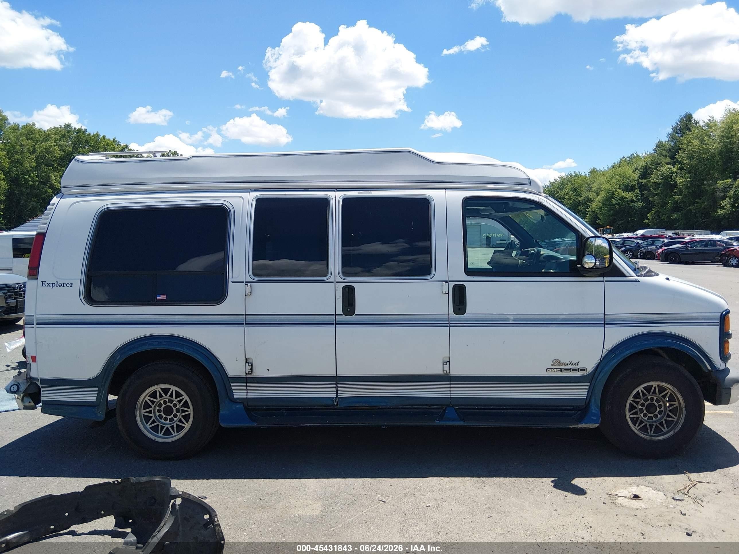 1997 Gmc Savana Yf7 White vin: 1GDFG15R9V1071231