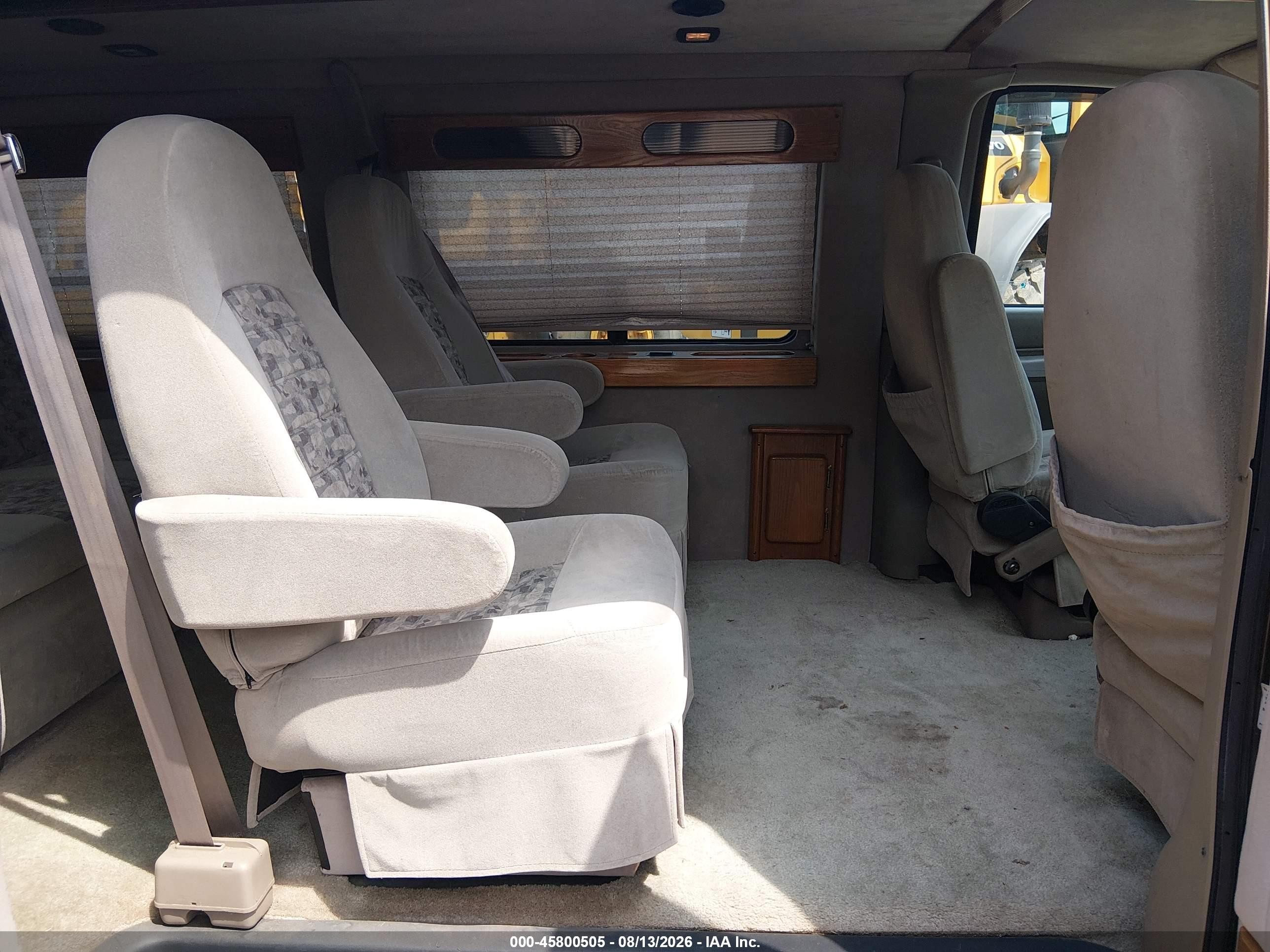 1998 Gmc Savana Yf7 Brown vin: 1GDFG15RXW1063138