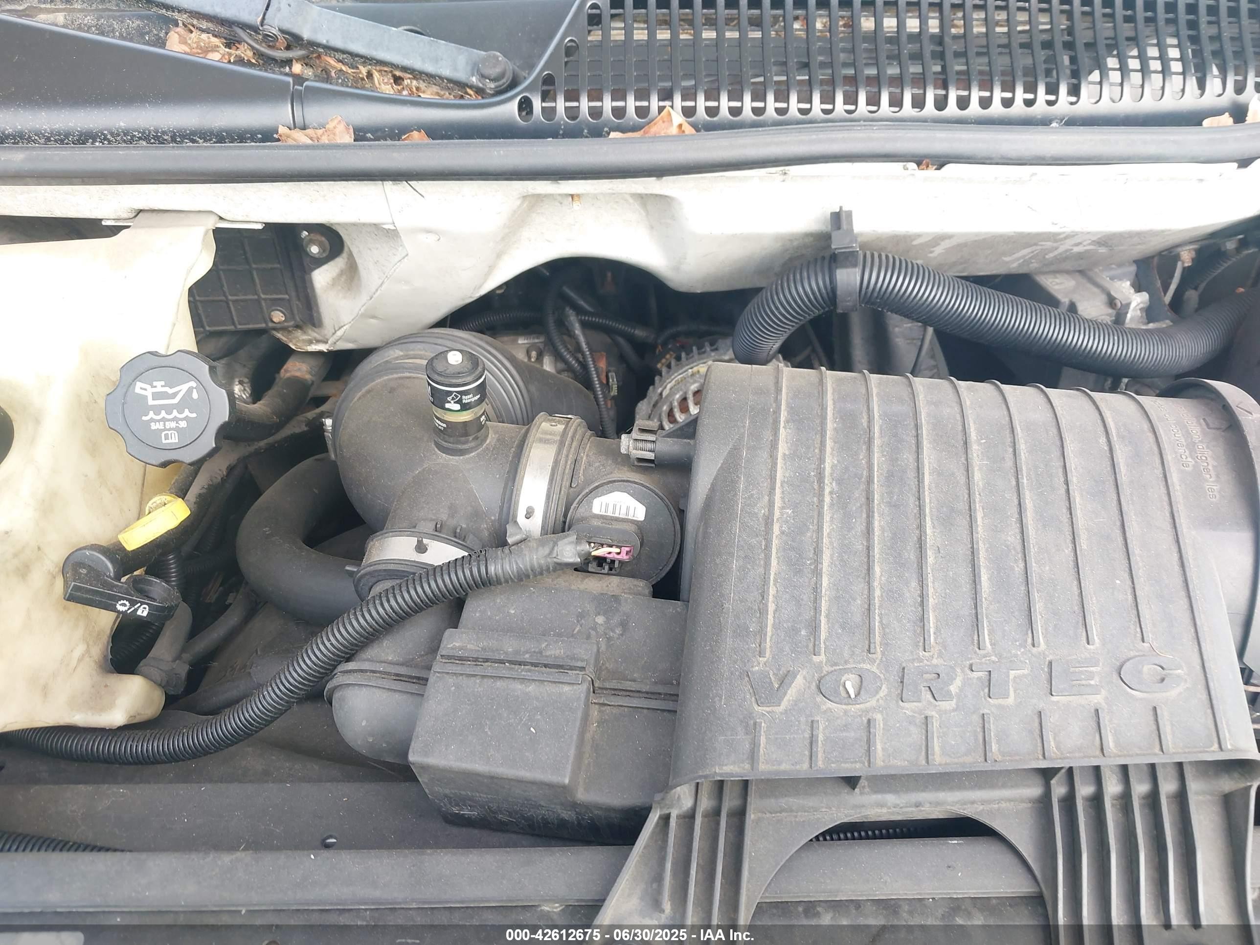 2003 Gmc Savana Cutaway Standard/standard W/c7l/c7n White vin: 1GDFG15T131174880