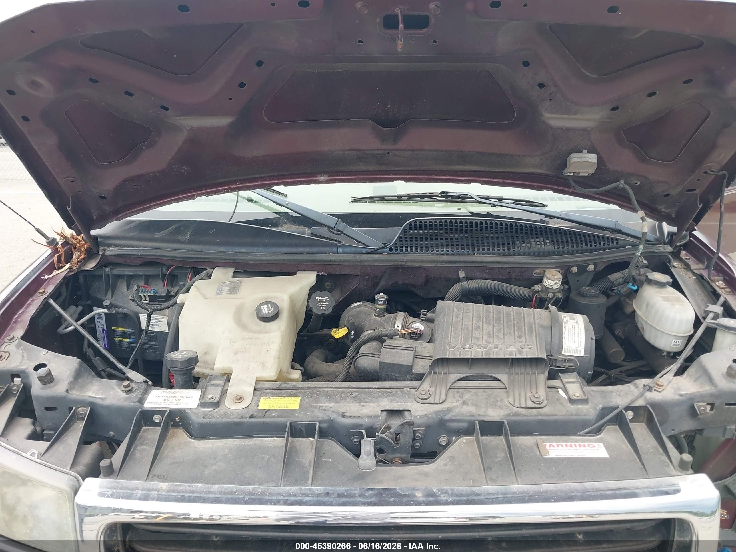 2003 Gmc Savana Cutaway Standard/standard W/c7l/c7n Purple vin: 1GDFG15T131179822