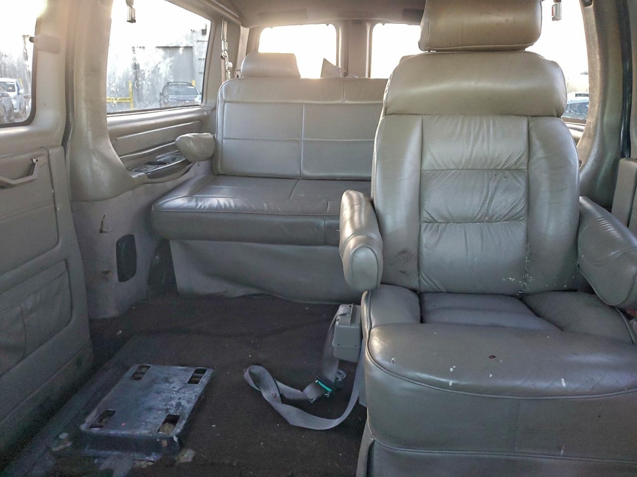 2003 Gmc Savana Rv G1500 Blue vin: 1GDFG15T331191423