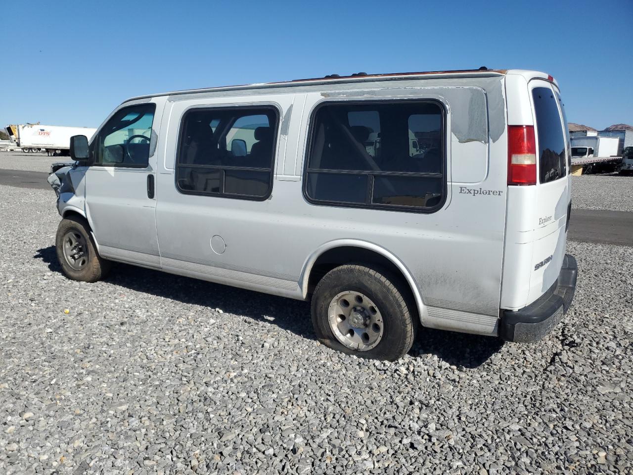2003 Gmc Savana Rv G1500 White vin: 1GDFG15T331205756