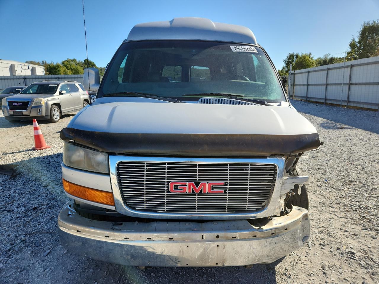 2003 Gmc Savana Rv G1500 White vin: 1GDFG15T531169505