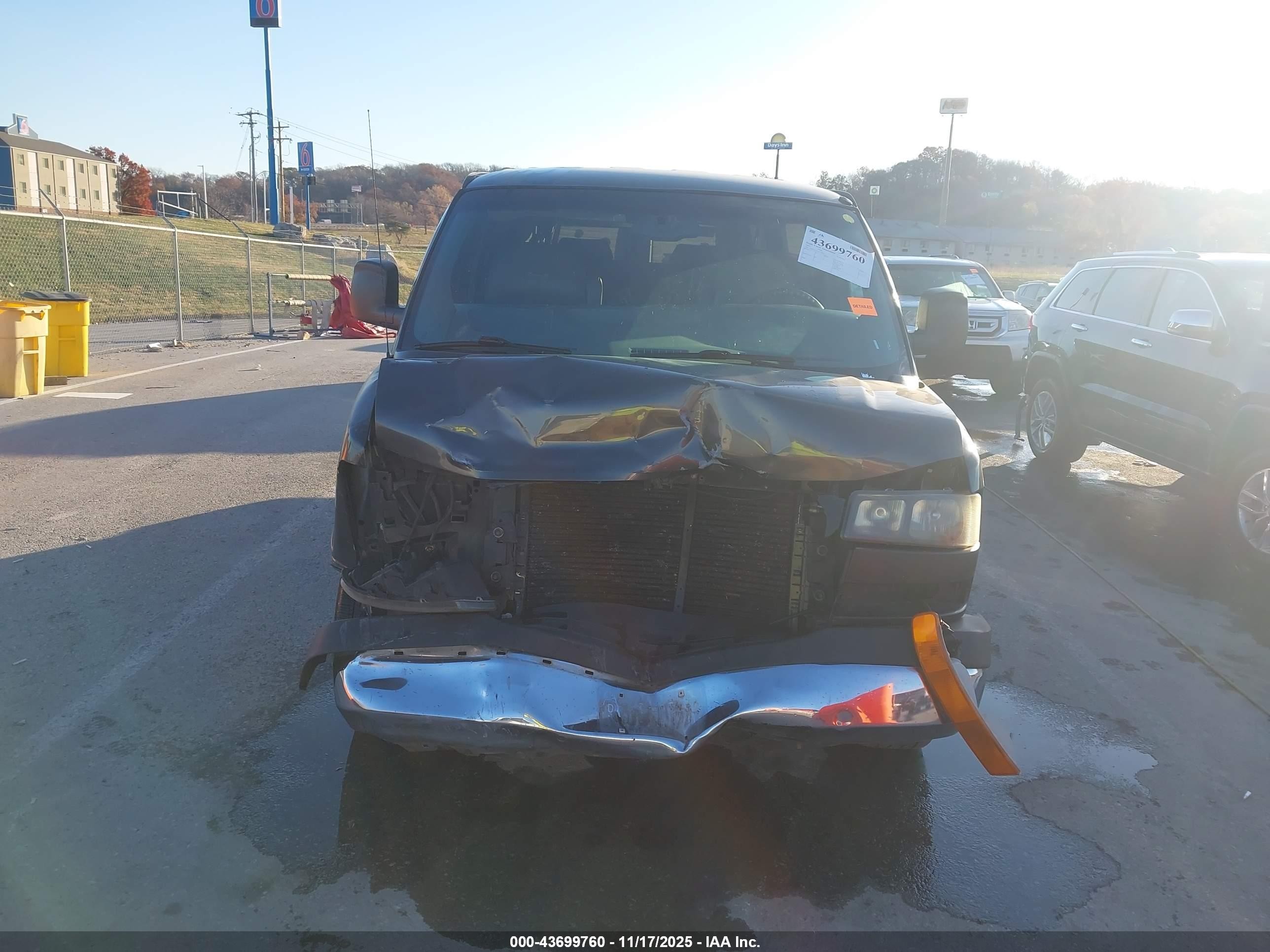 2003 Gmc Savana Upfitter Black vin: 1GDFH15T231230497