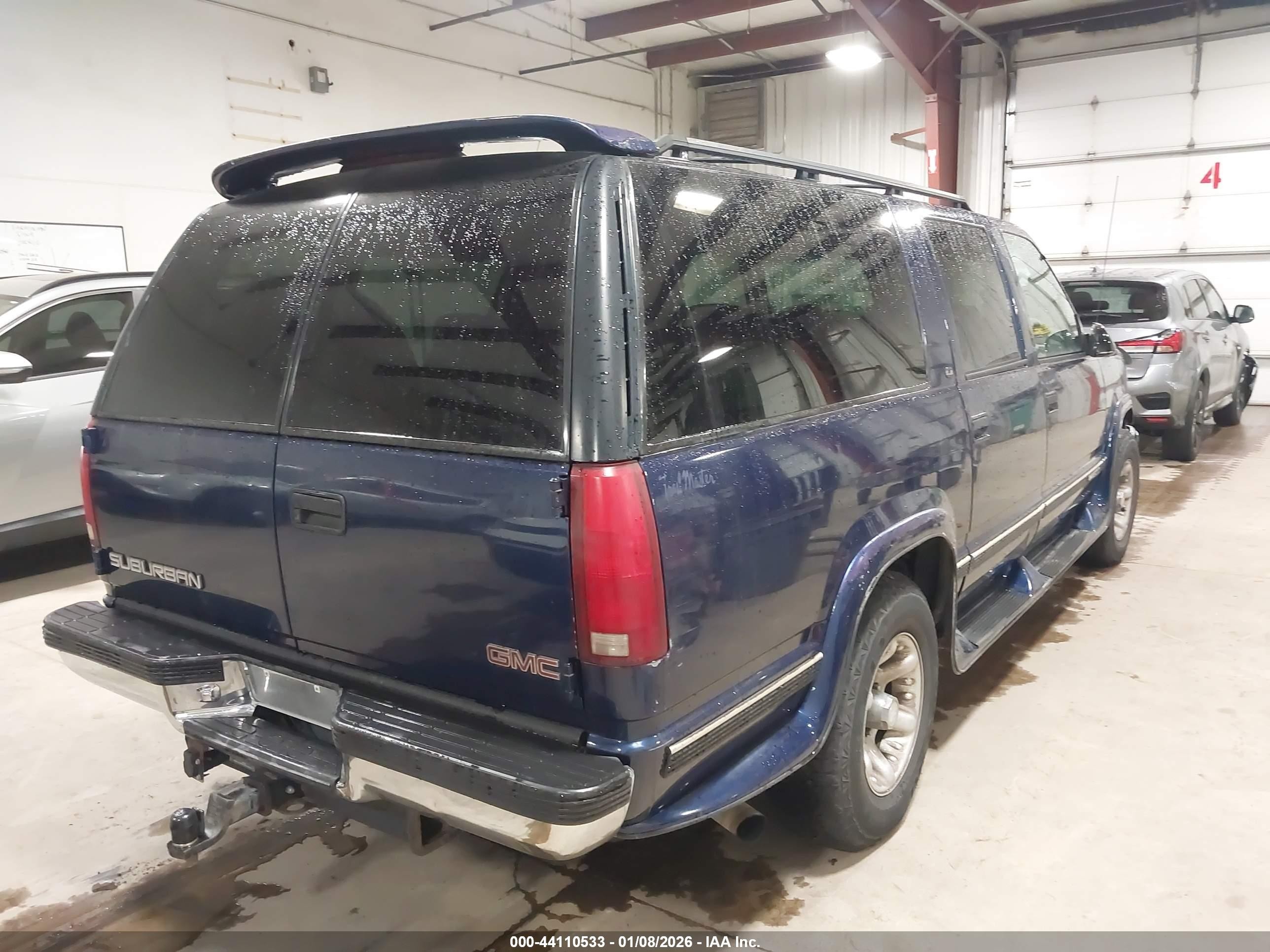 1998 Gmc Suburban 1500 Sl Blue vin: 1GDFK16R1WJ706991