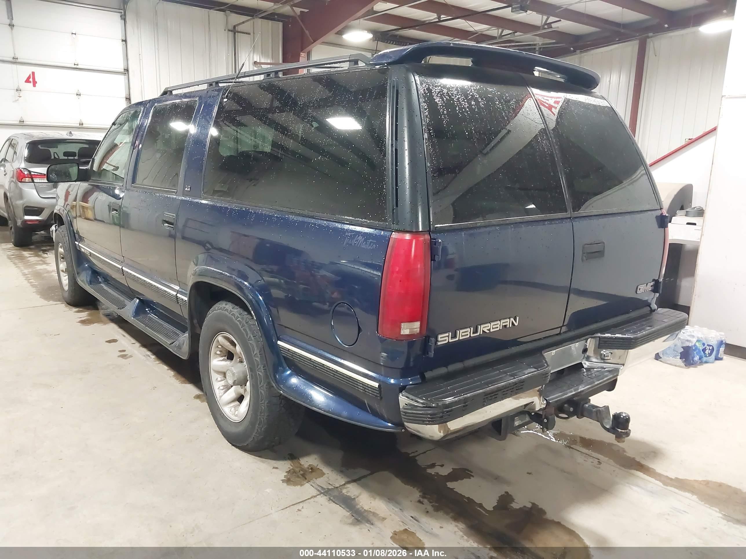 1998 Gmc Suburban 1500 Sl Blue vin: 1GDFK16R1WJ706991