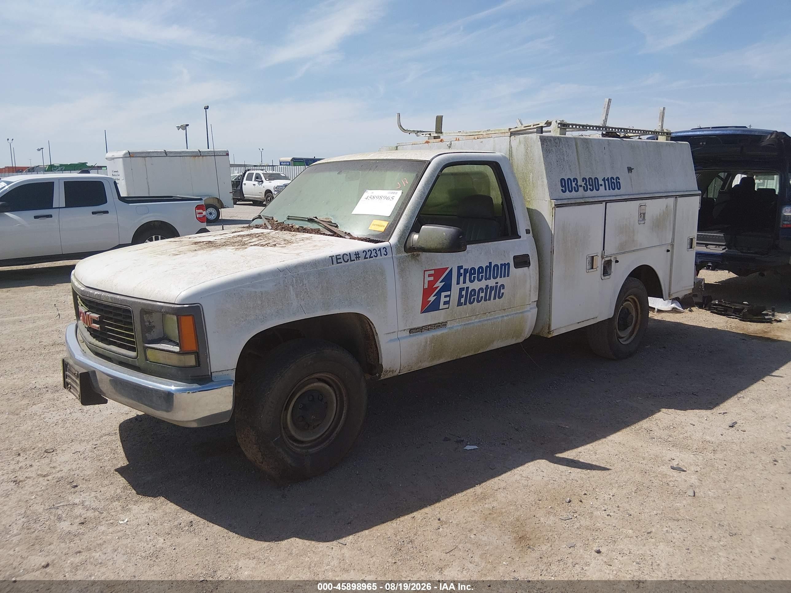 2000 Gmc Sierra 2500 Chassis Classic Sl White vin: 1GDGC24R0YF487084