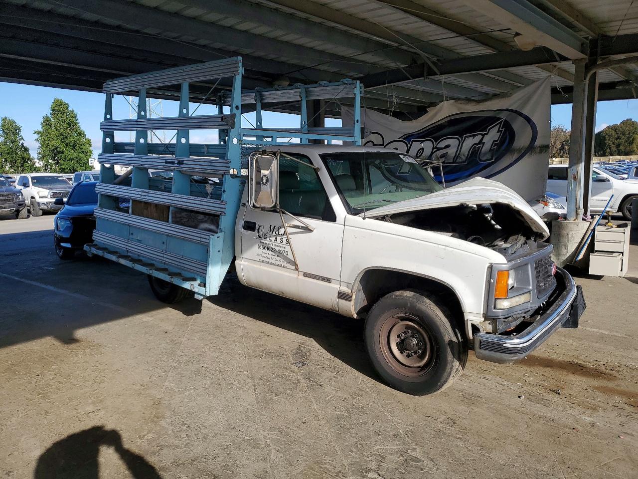 1999 Gmc Sierra C2500 White vin: 1GDGC24R2XF098493