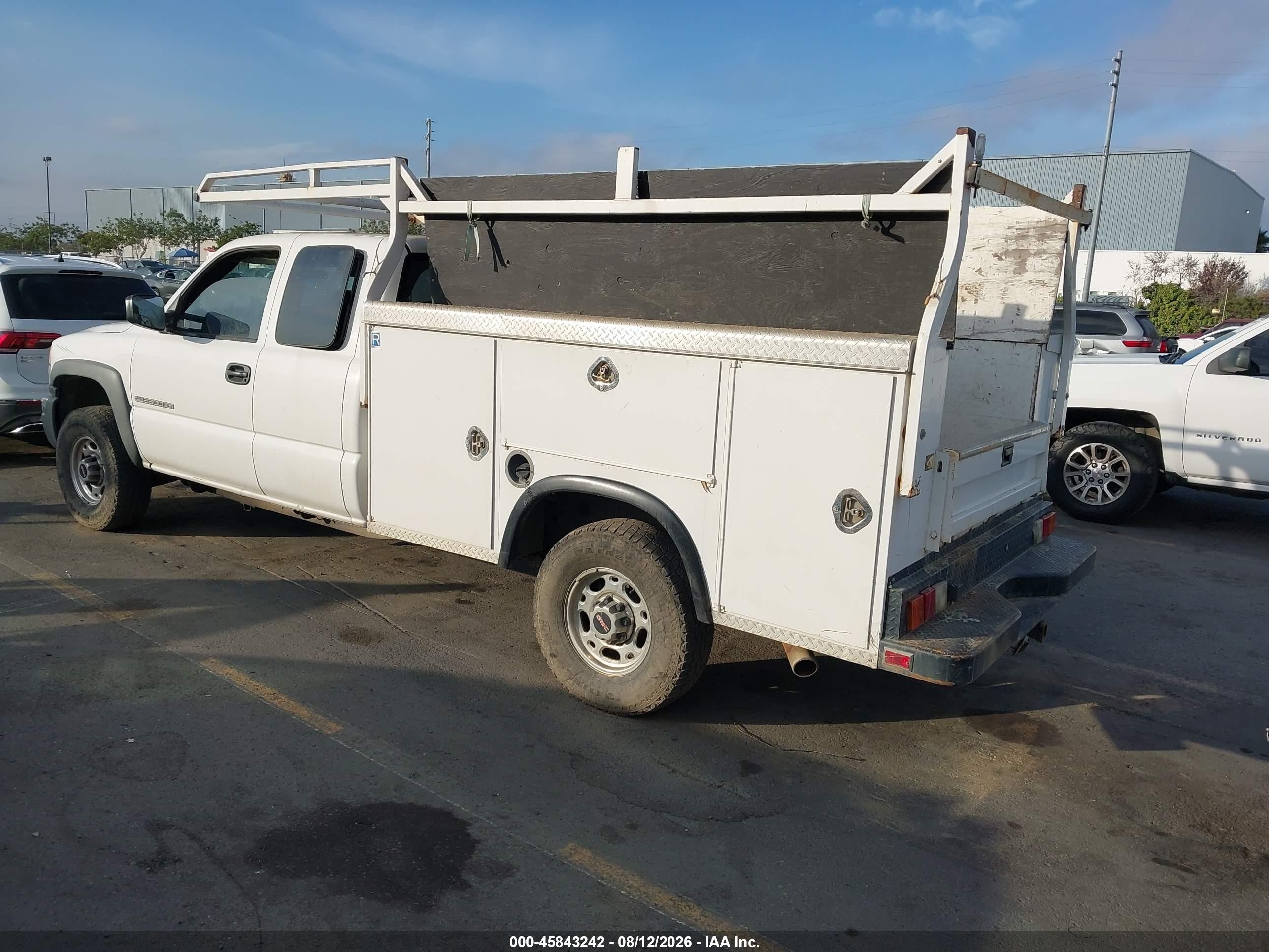 2005 Gmc Sierra 2500hd Work Truck White vin: 1GDHC29U15E299967