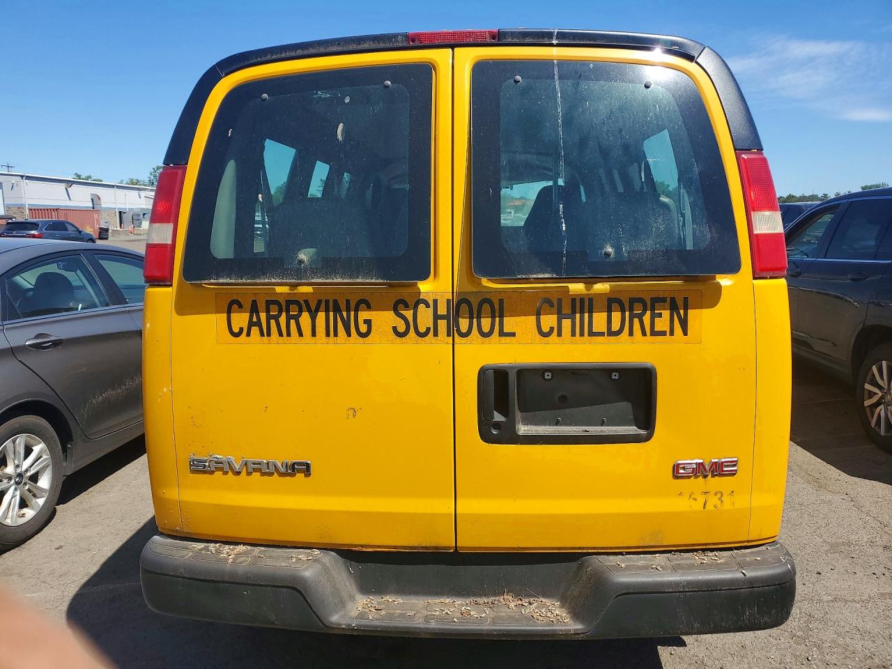 2006 Gmc Savana Rv G3500 Yellow vin: 1GDHG35U761206815